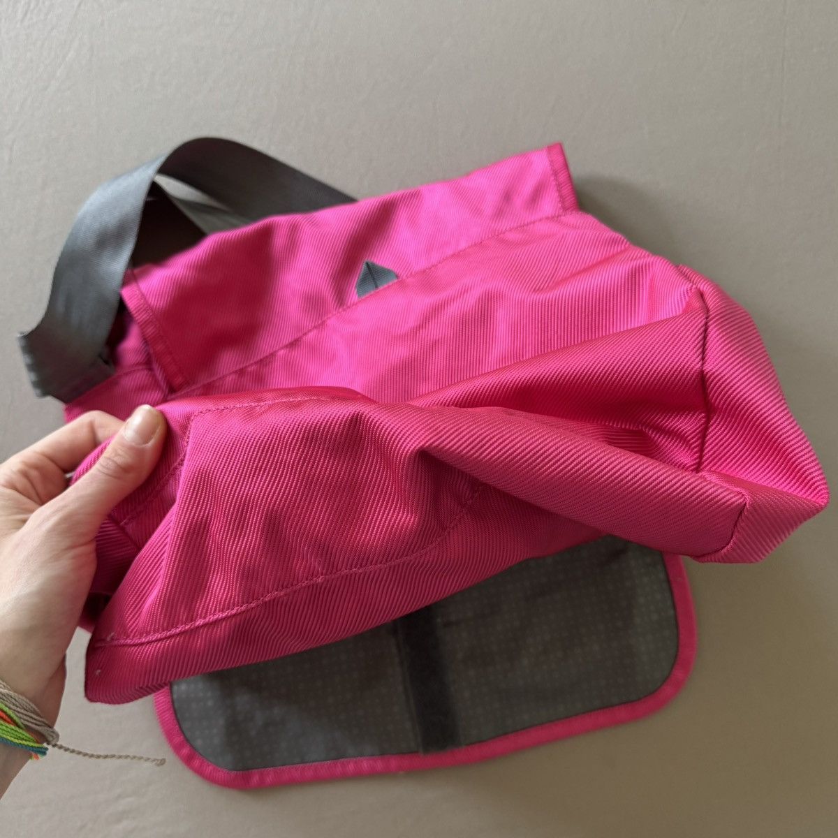Columbia Vintage Columbia Pink Azza Il Hobo Messenger Bag Size ONE SIZE - 9 Thumbnail