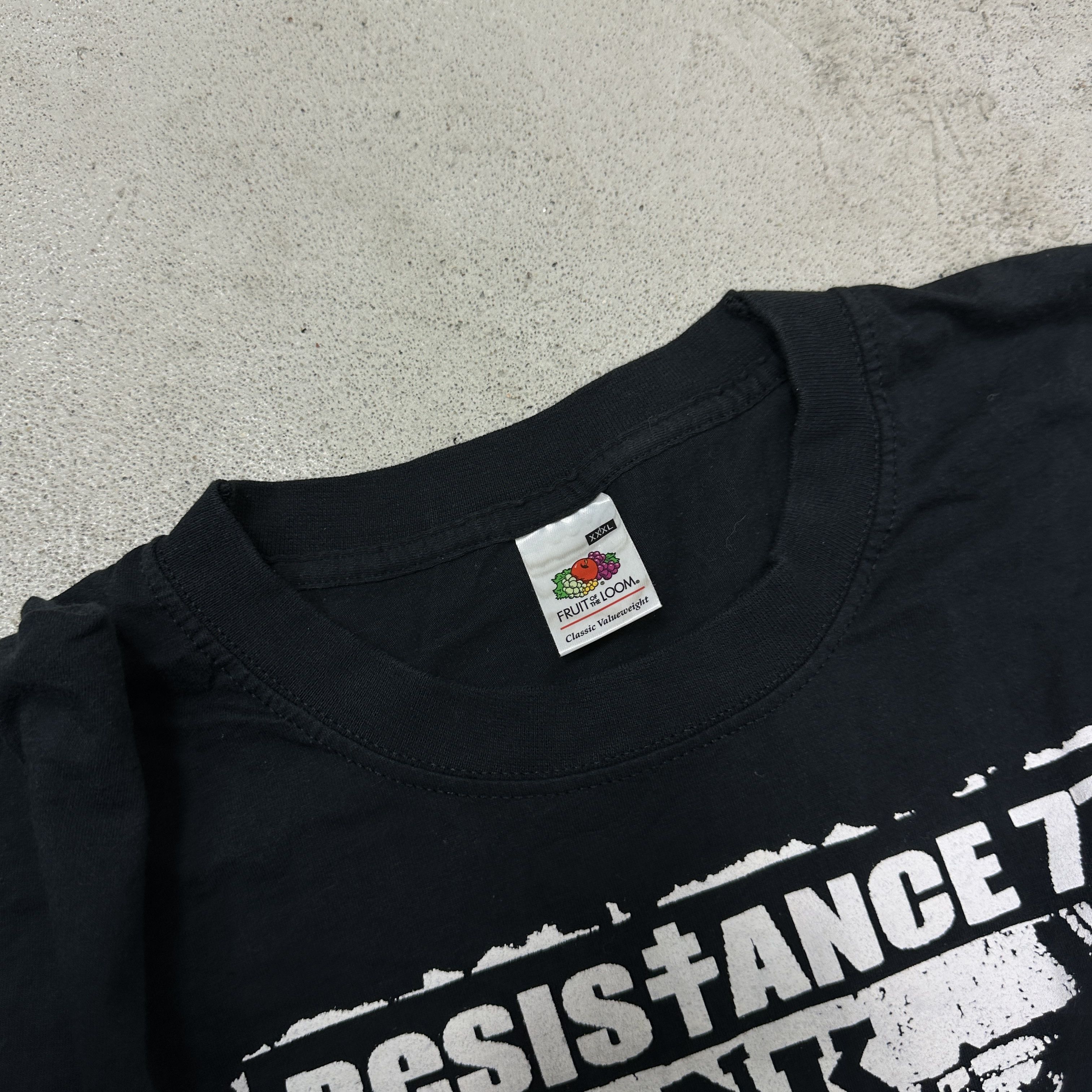 Vintage Vintage Streetwear Resistance 77 Punk Band T-shirt 00s Size US XXL / EU 58 / 5 - 3 Thumbnail