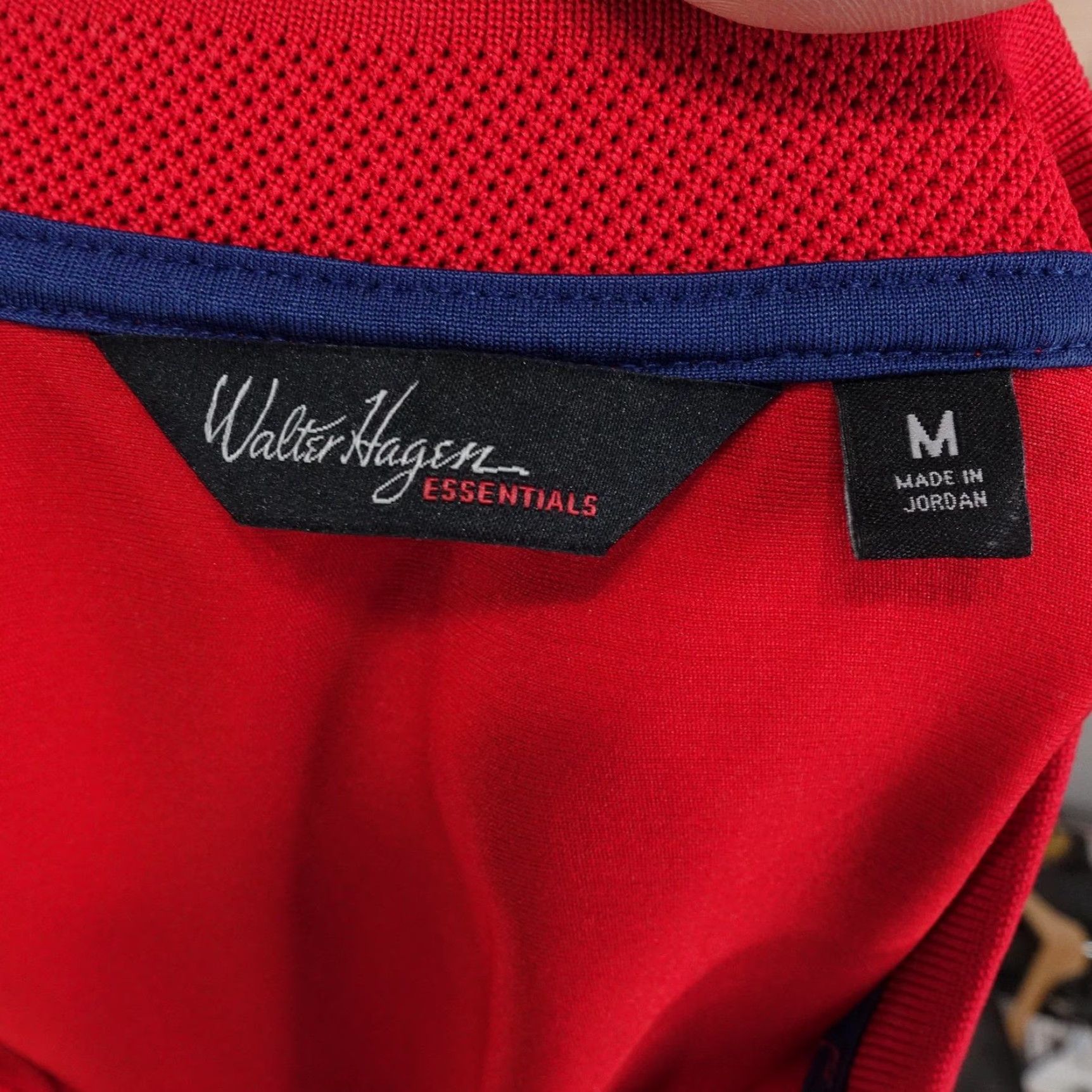Vintage Walter Hagen Essentials Shirt Mens Medium Red Golf Performance Lightweight Size US M / EU 48-50 / 2 - 7 Thumbnail