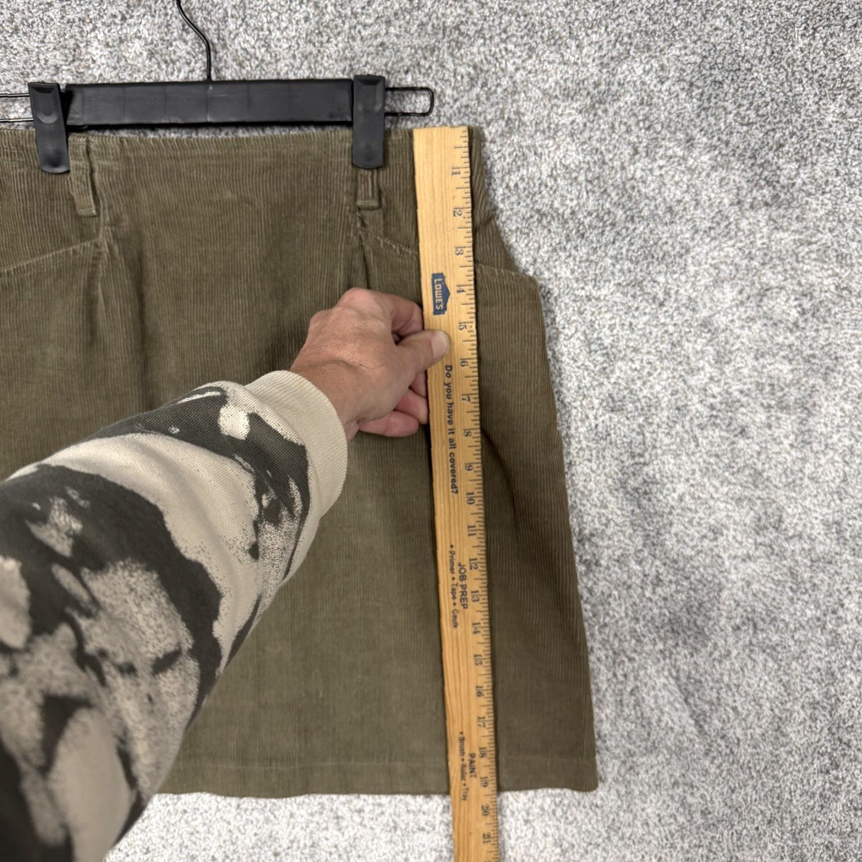 Vintage VTG Kathy Ireland Skirt 6 Tall Green Corduroy Knee Length Vintage Women’s Size 28" / US 6 / IT 42 - 3 Thumbnail