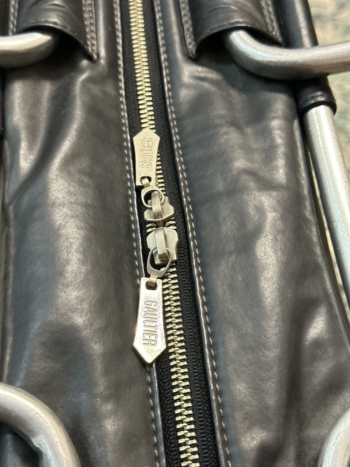 Jean Paul Gaultier Jean Paul Gaultier Metal Frame & Studded Travel Bag Size ONE SIZE - 21 Thumbnail