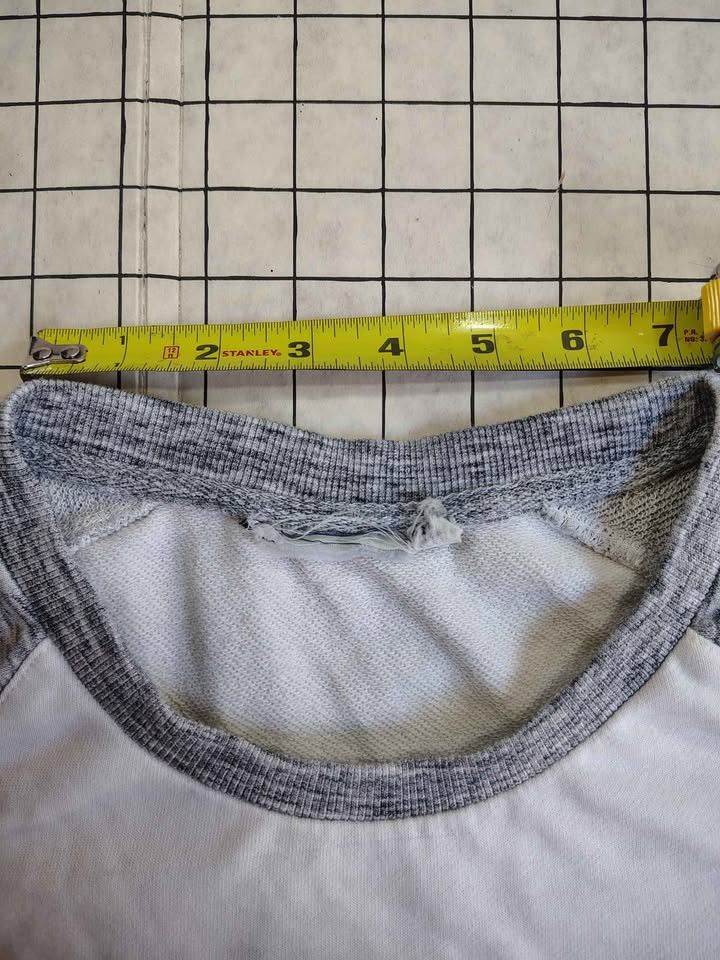 Ariat Women's Long Sleeve Ariat White & Gray Raglan Shirt Size L / US 10 / IT 46 - 5 Thumbnail