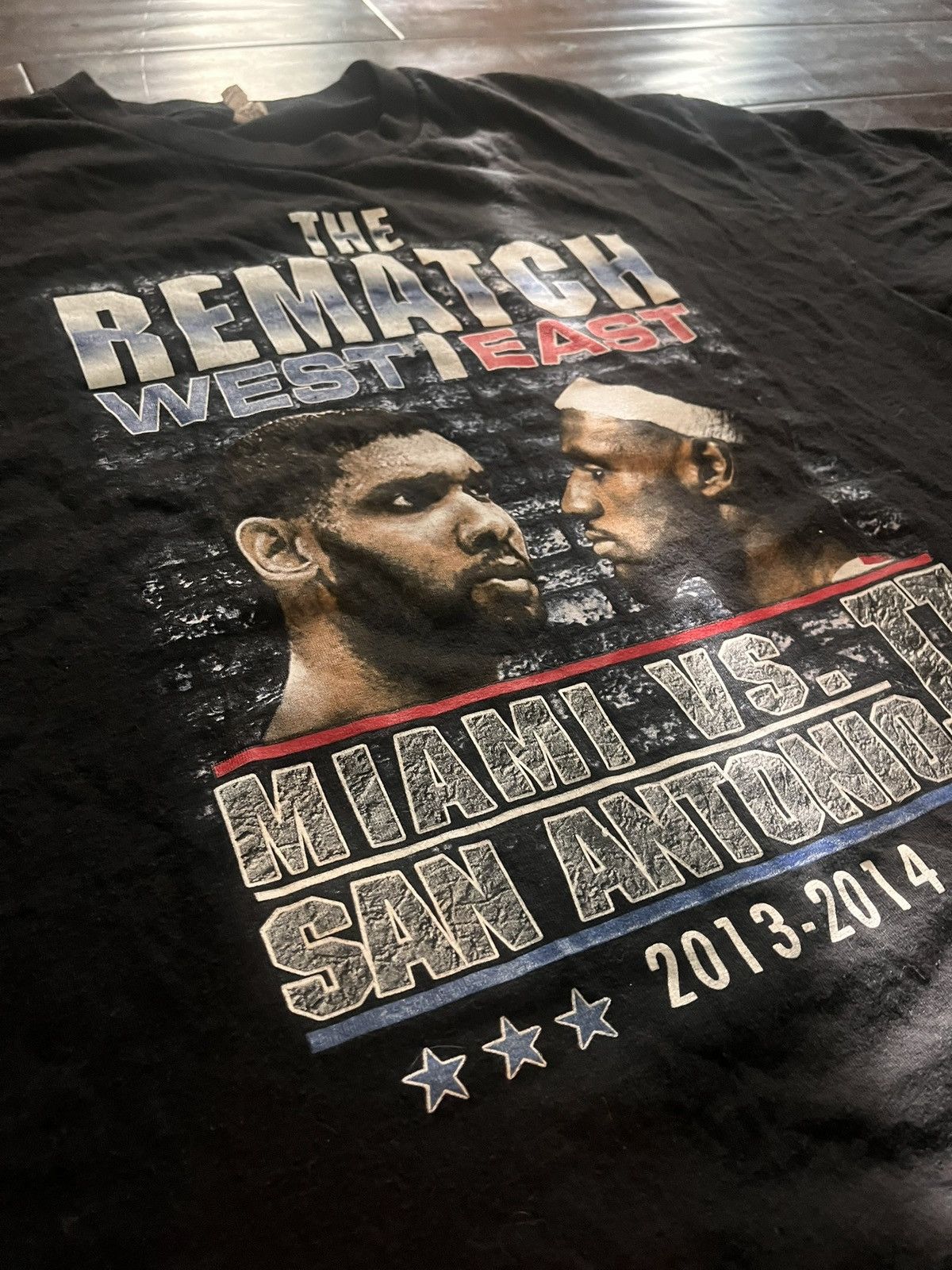 Vintage Tim Duncan Lebron Finals Rematch Tee Size US XL / EU 56 / 4 - 2 Thumbnail