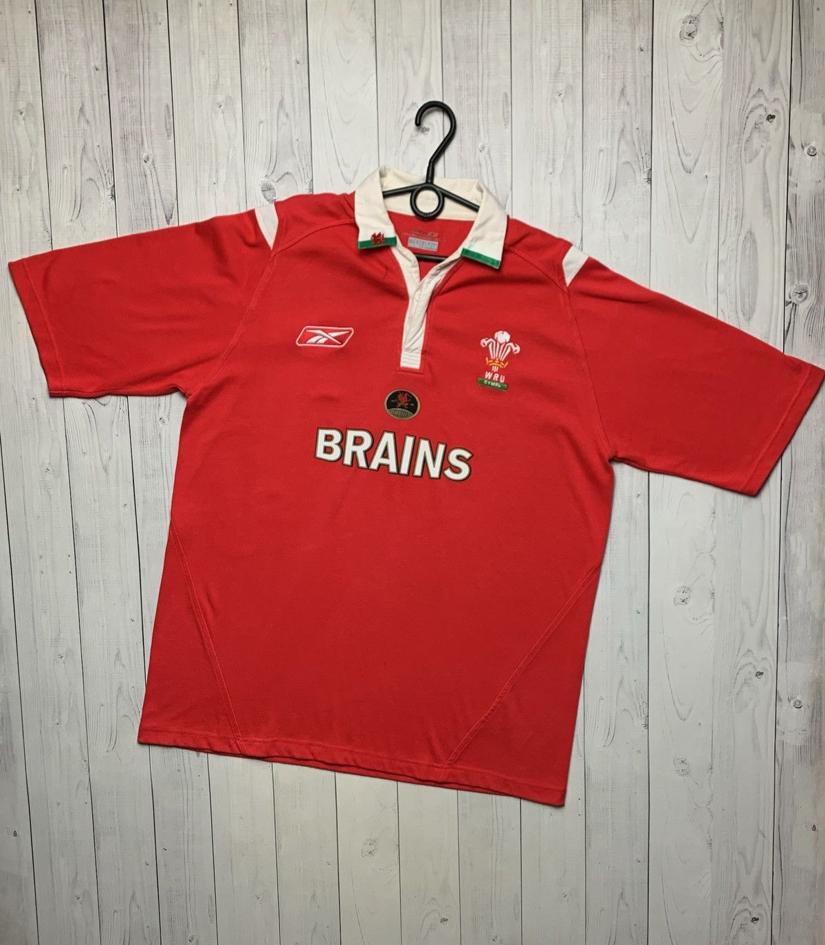Reebok × Vintage Vintage Reebok Wales rugby jersey size L red logo Size US L / EU 52-54 / 3 - 1 Thumbnail