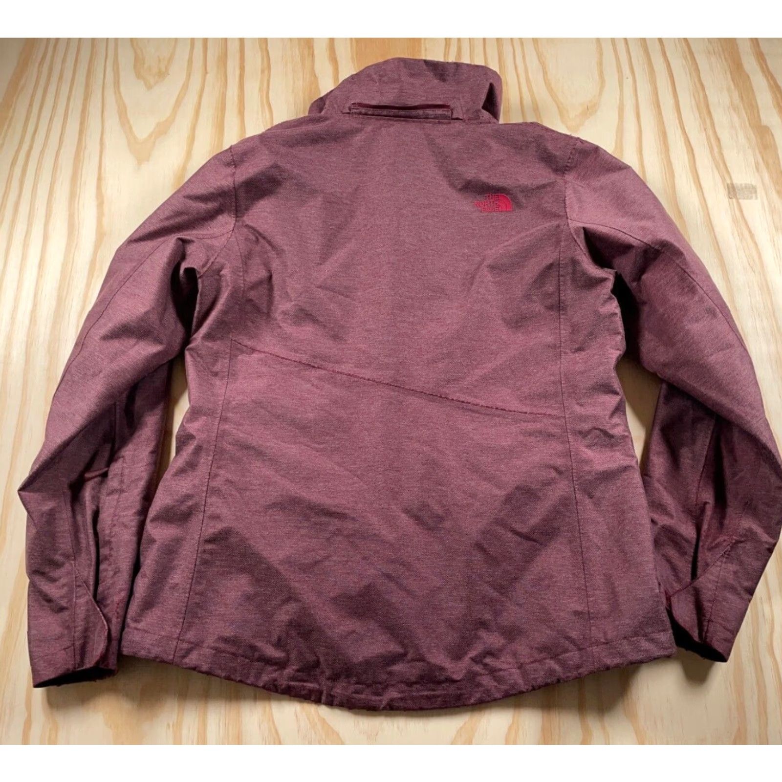 The North Face The North Face Helata Zip Parka Women’s Large Red Casual Jacket Outdoor Size L / US 10 / IT 46 - 2 Thumbnail