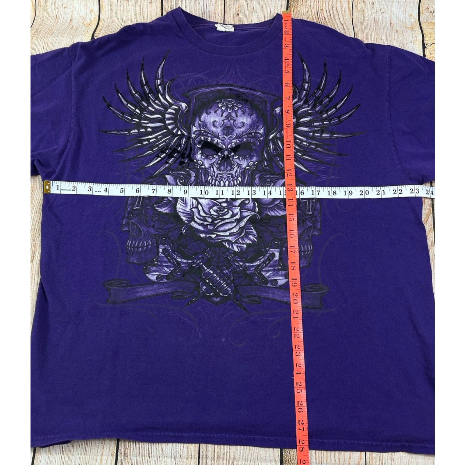 Gildan VINTAGE Gildan T-Shirt Men Grunge Skull Wings Rose Purple Purple T Shirt Size L Regular Graphic Print Short Sleeve 90s Pinkman Gothic Size US L / EU 52-54 / 3 - 4 Thumbnail