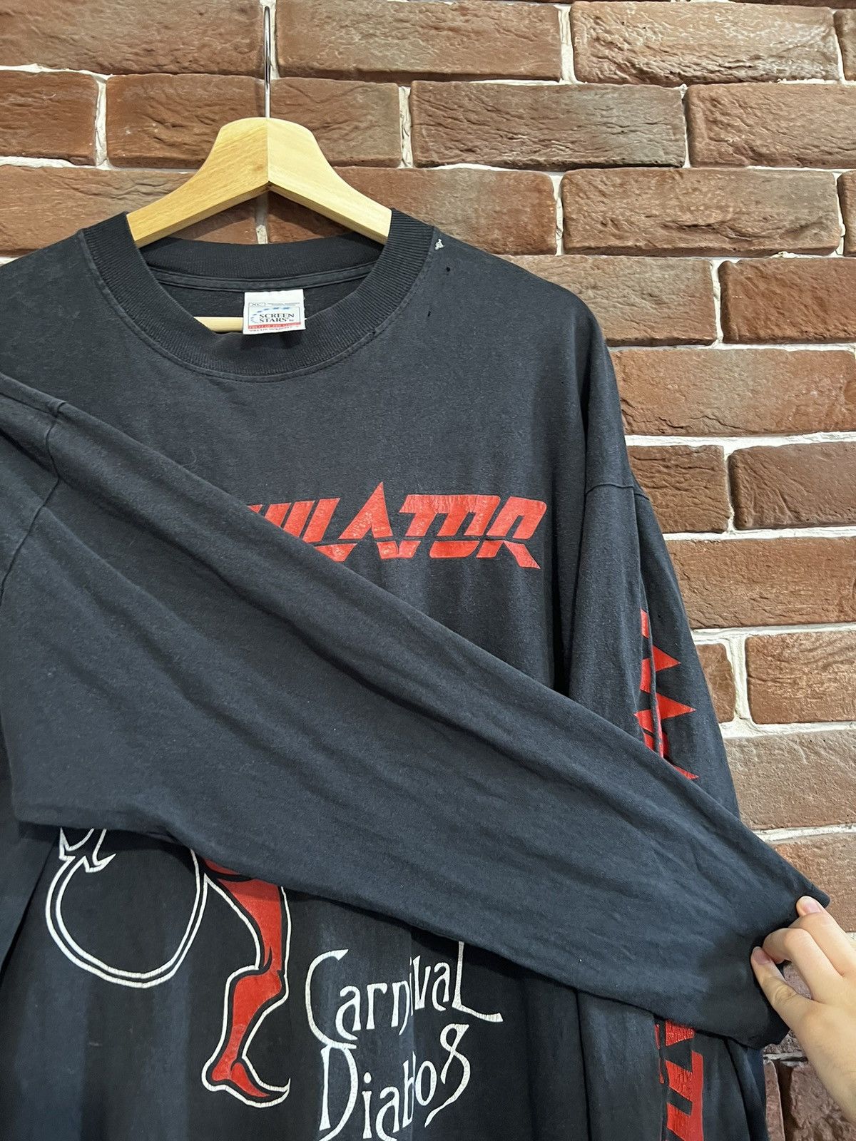 Band Tees Vintage 00s Annihilator Carnival Diablos Tour 2001 Metal Size US XL / EU 56 / 4 - 5 Thumbnail