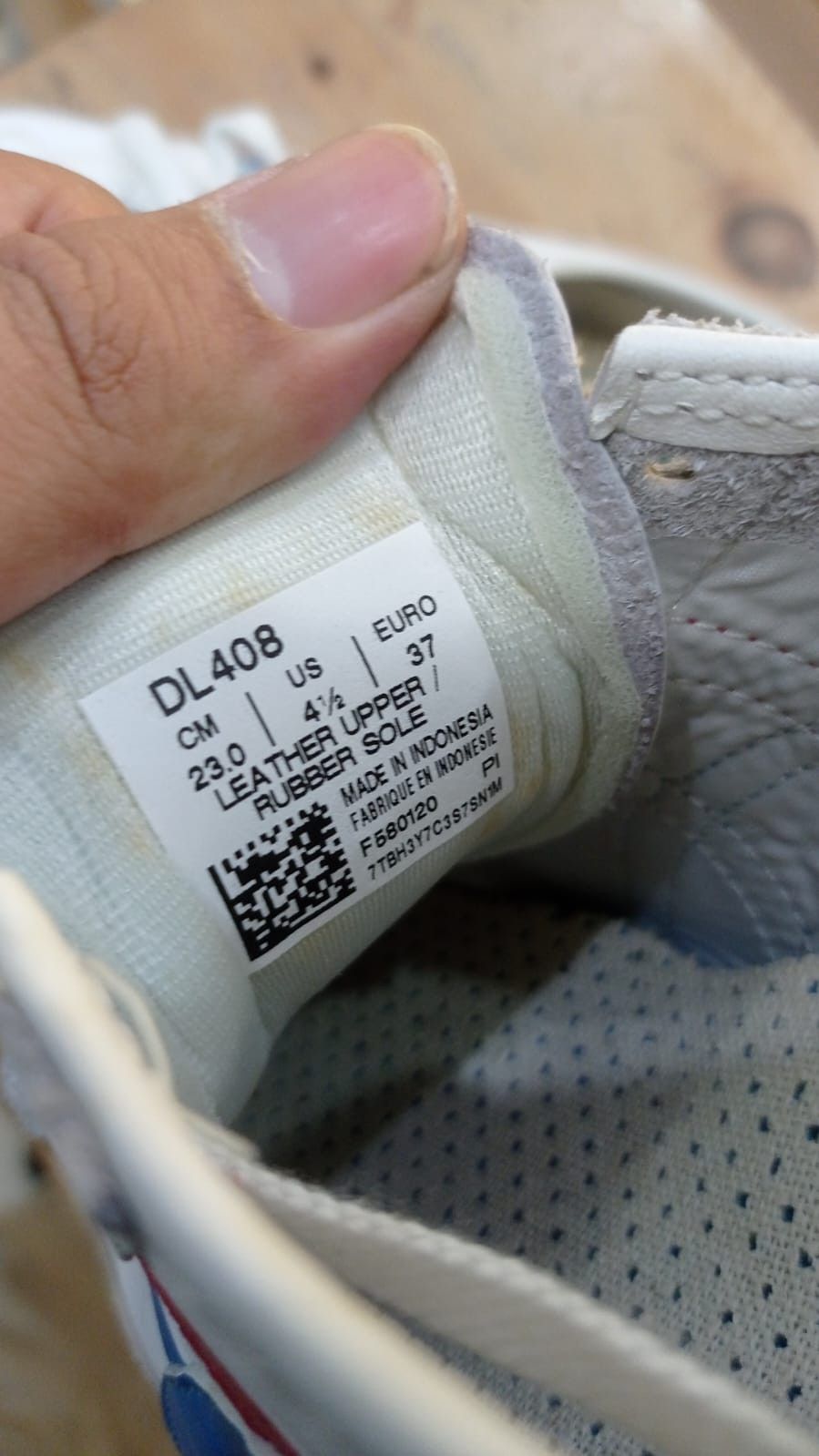Onitsuka Tiger Onitsuka Tiger MEXICO 66 White Blue French Stripe Size US 5 / EU 37 - 7 Thumbnail
