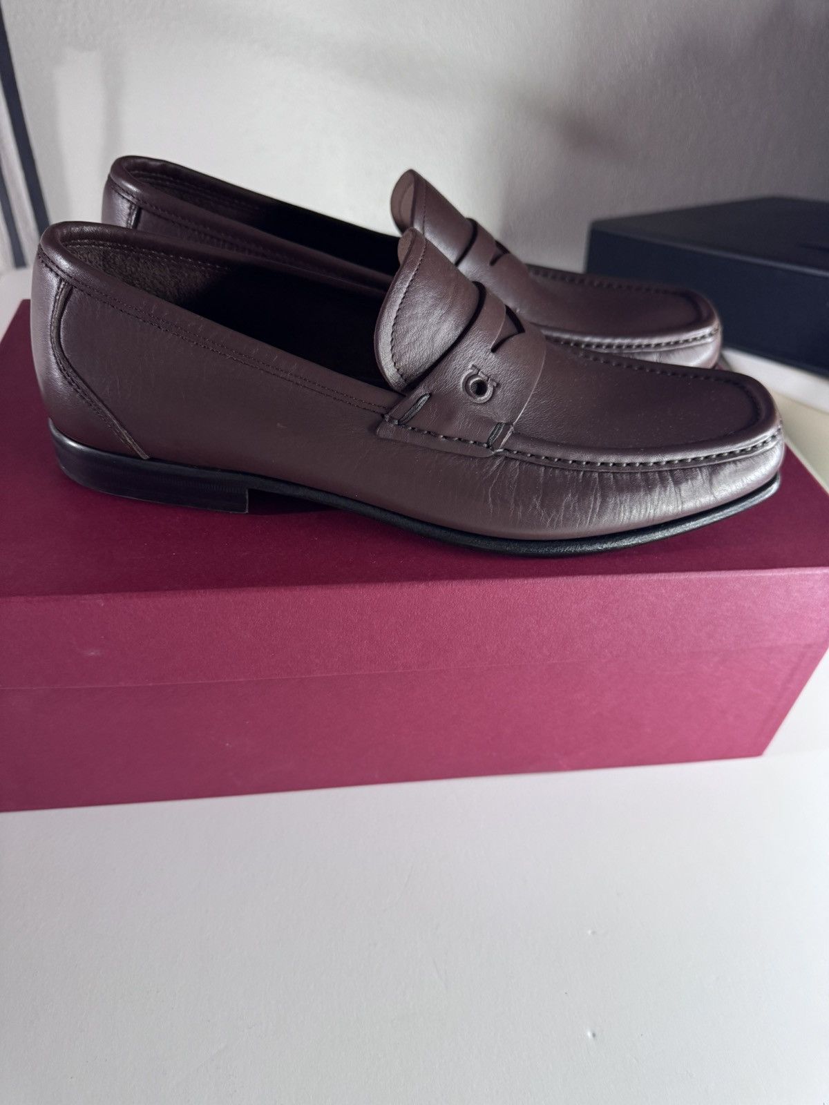 Salvatore Ferragamo Salvatore Ferragamo Sam logo penny loafers Size US 7 / EU 40 - 1 Thumbnail