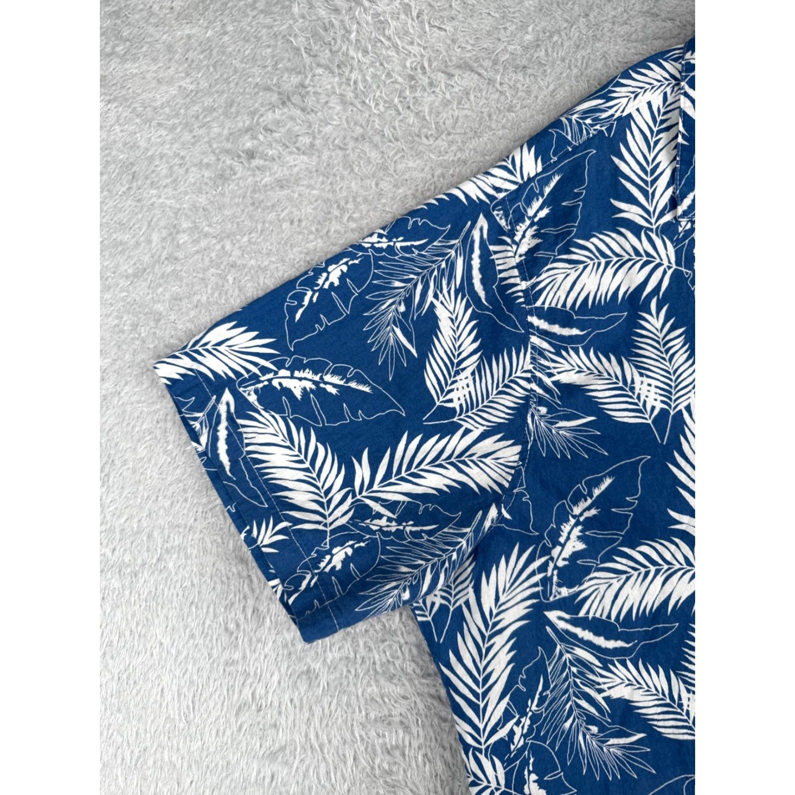 Vintage Coofandy Shirt Men 3XL Blue White Palm Leaf Print 100% Cotton Hawaiian Button-Up Casual Formal Size US XXL / EU 58 / 5 - 3 Thumbnail