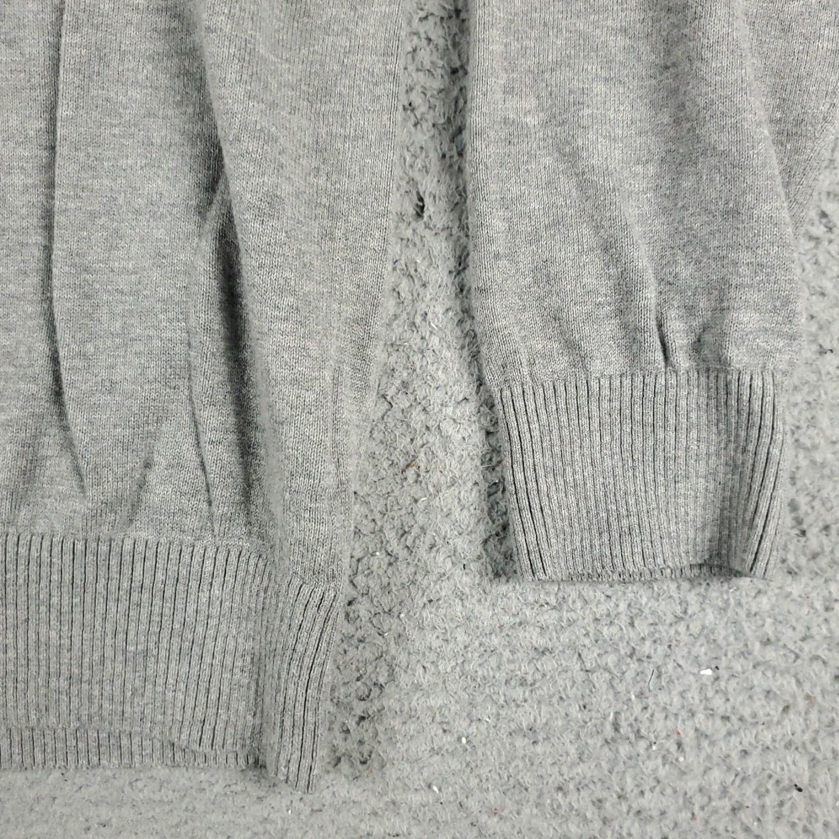 Tommy Hilfiger Tommy Hilfiger Sweater Mens Large Gray Pullover Crew Neck Casual Cotton Size US L / EU 52-54 / 3 - 4 Thumbnail