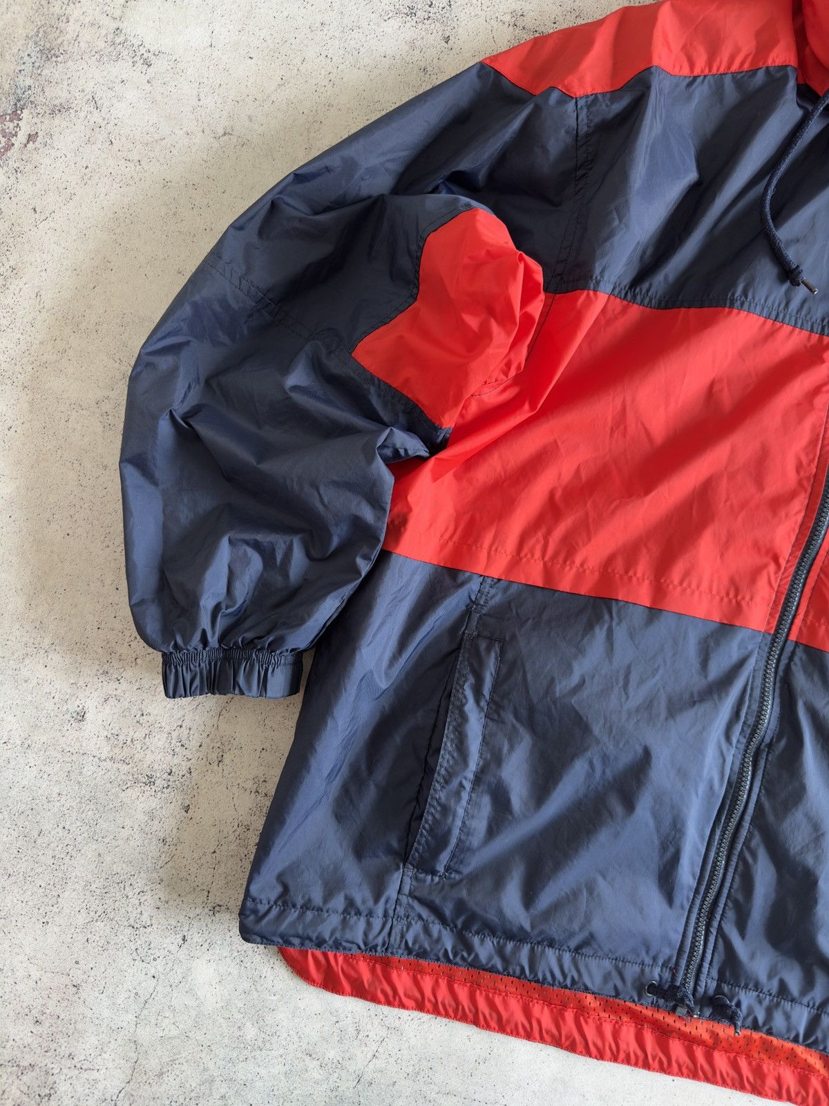 Nike Vintage Nike Relaxed Nylon Track Jacket Size XL Size US XL / EU 56 / 4 - 4 Thumbnail