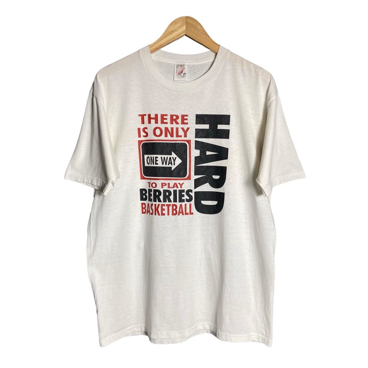 Vintage Vintage 90s This is one way to Play Berries Basketball Tee Size US XL / EU 56 / 4 - 1 Thumbnail