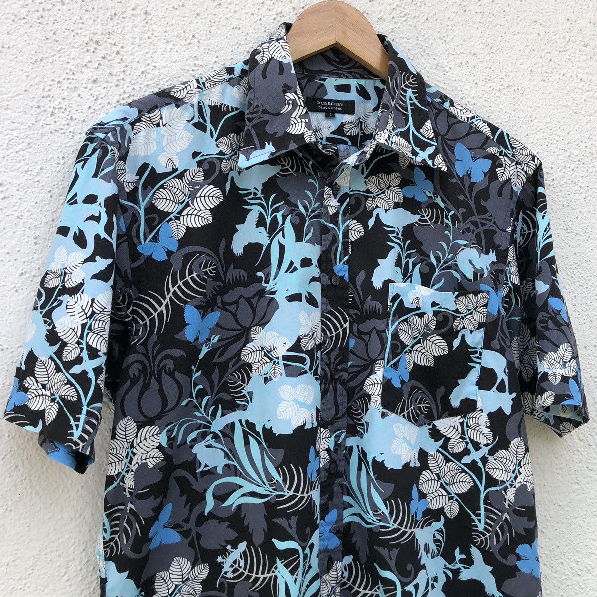 Burberry Burberry Black Label Aloha Shirt Size US M / EU 48-50 / 2 - 3 Thumbnail