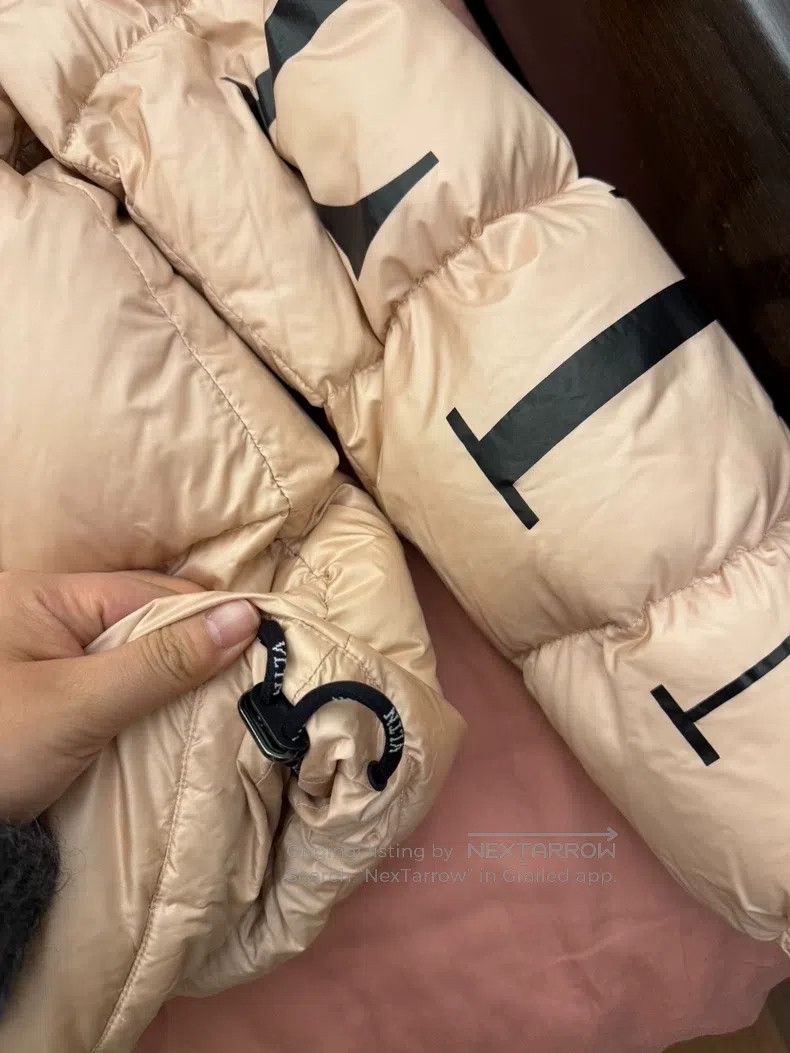 Valentino Valentino Main line dirty pink down jacket Size S / US 4 / IT 40 - 5 Thumbnail