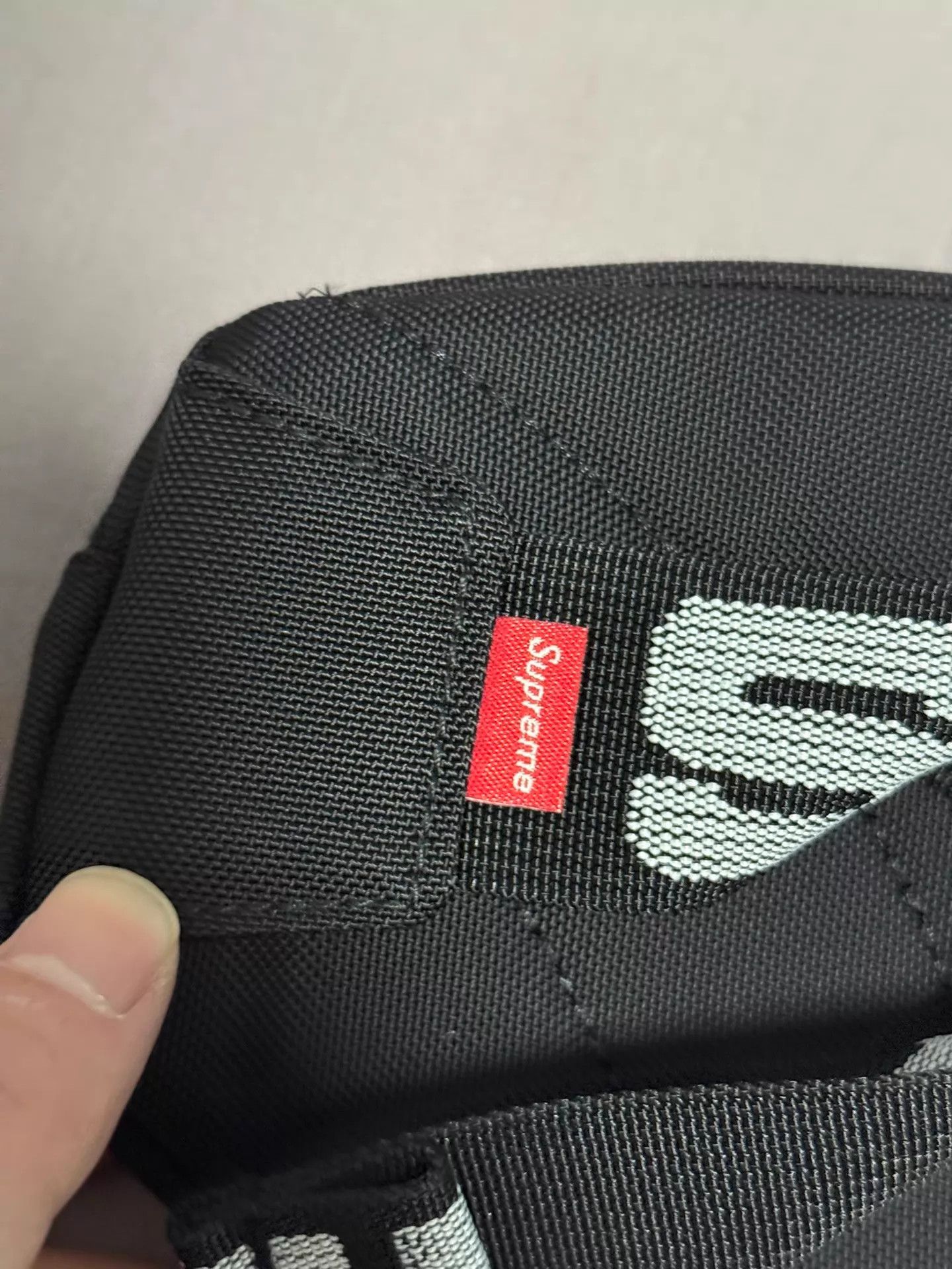 SUPREMEBEING Supreme ss18 3M Reflective Tag Waist Bag Black Size ONE SIZE - 5 Thumbnail