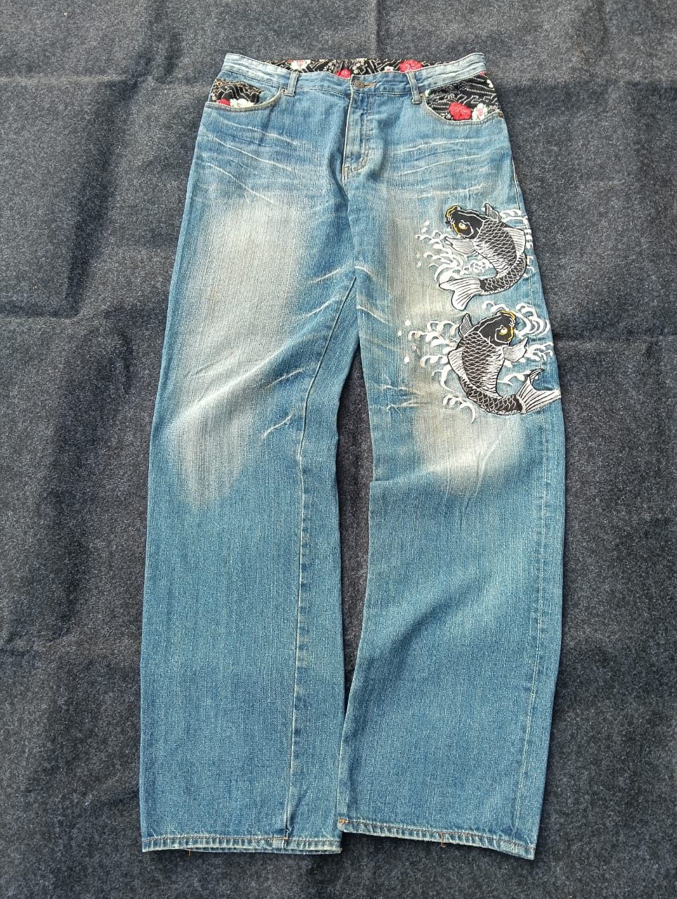 Karakuri Tamashii Rare 🔥 DOMINATE Japanese Koi Fish Embroidered Denim Jeans. Size US 33 - 2 Thumbnail