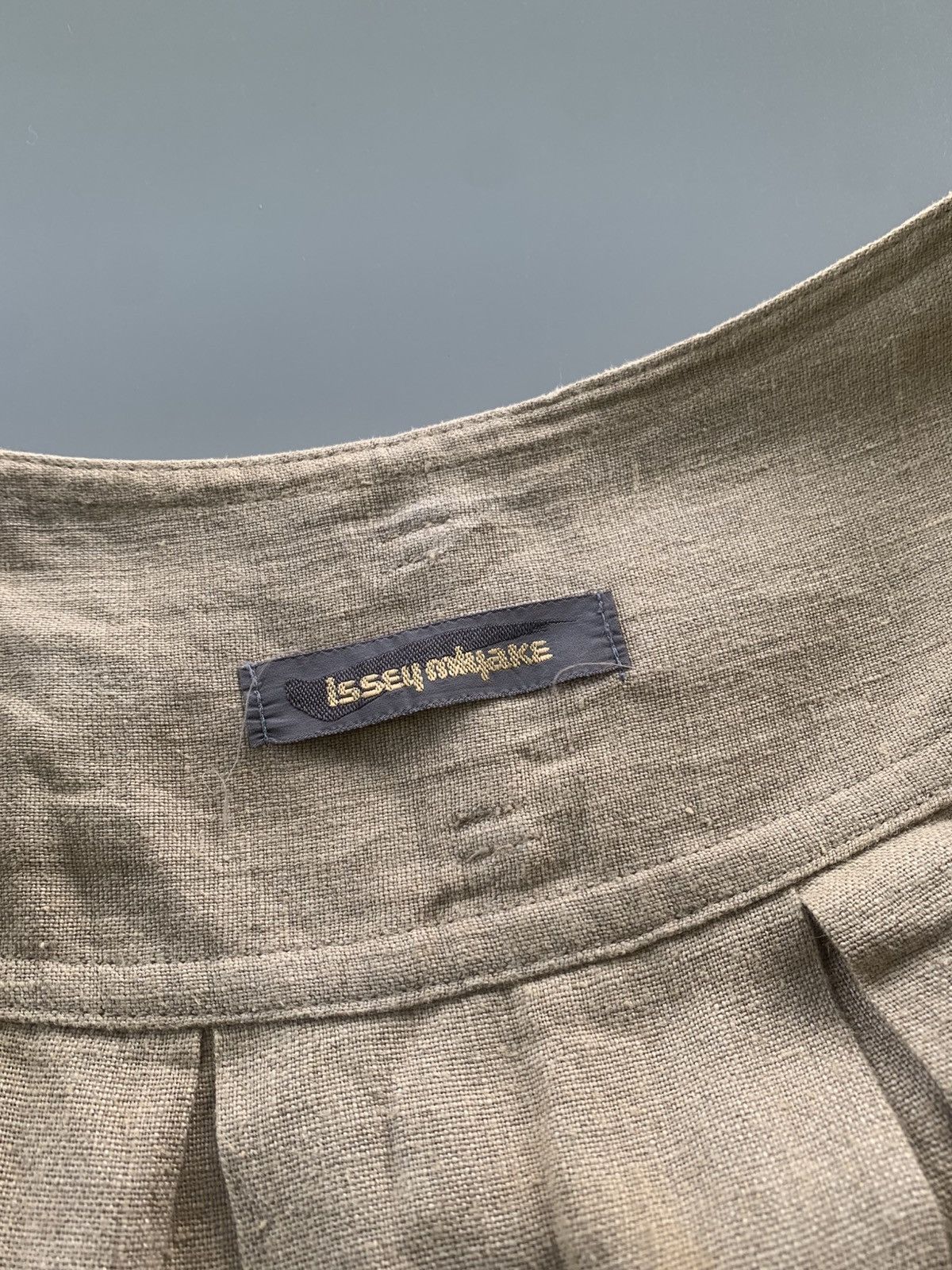 Issey Miyake VINTAGE 1984 ISSEY MIYAKE HEMP SKIRT Size 28" / US 6 / IT 42 - 6 Thumbnail