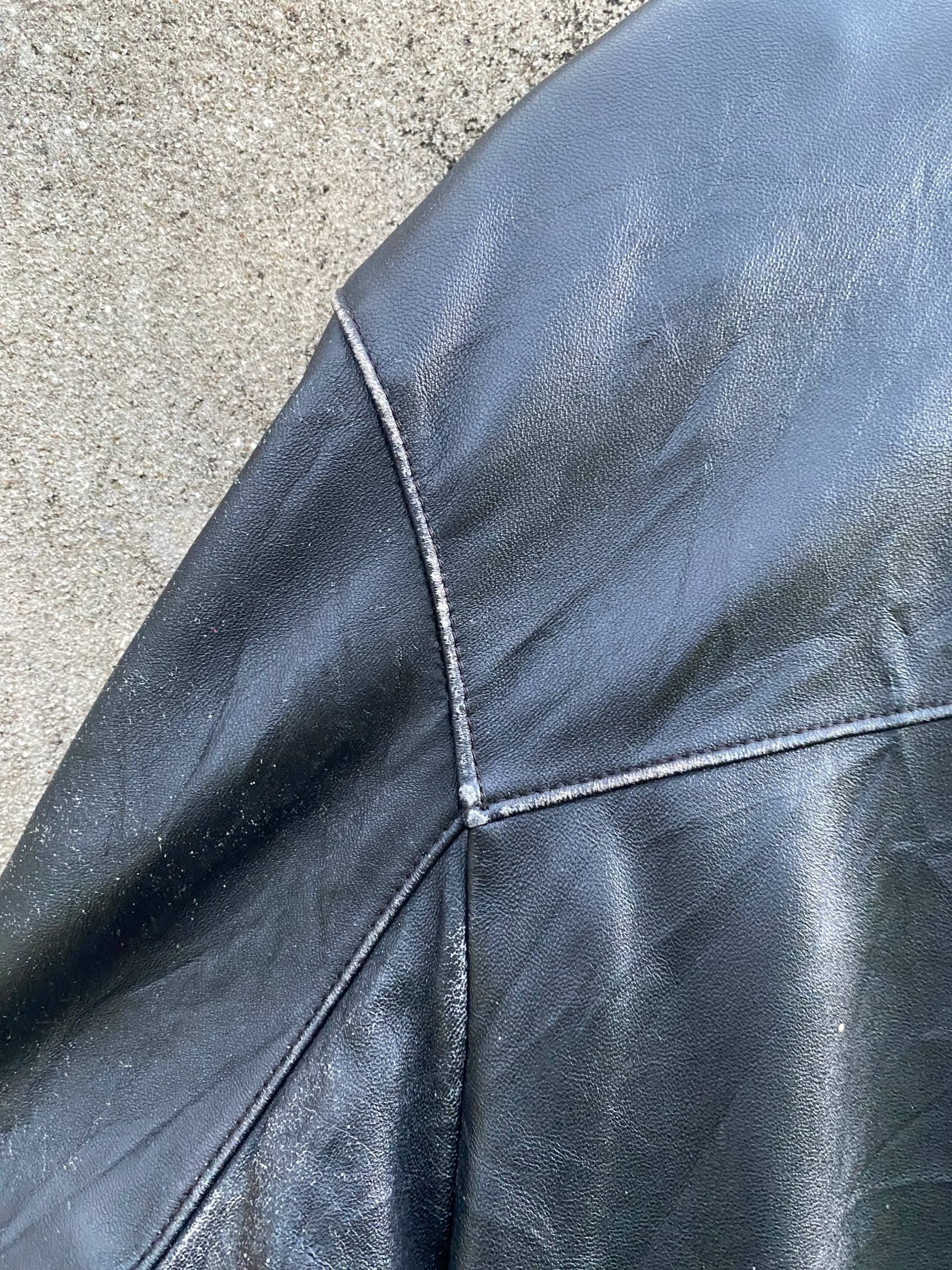 Japanese Brand T's Sheepskin Leather Jacket Nice Faded Design Size US M / EU 48-50 / 2 - 11 Thumbnail