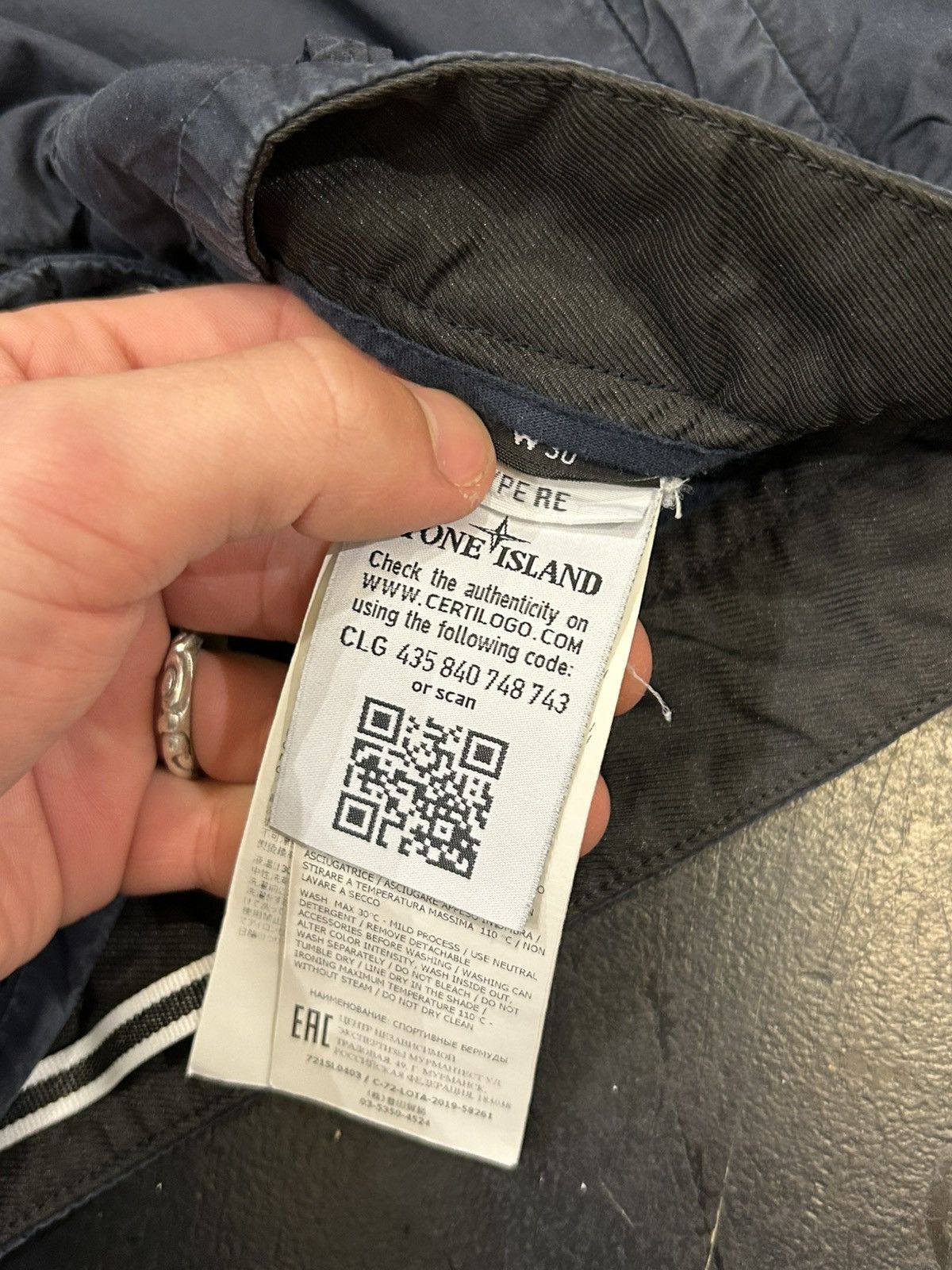 Stone Island Stone Island Cargo Shorts - Navy Size US 30 / EU 46 - 5 Thumbnail