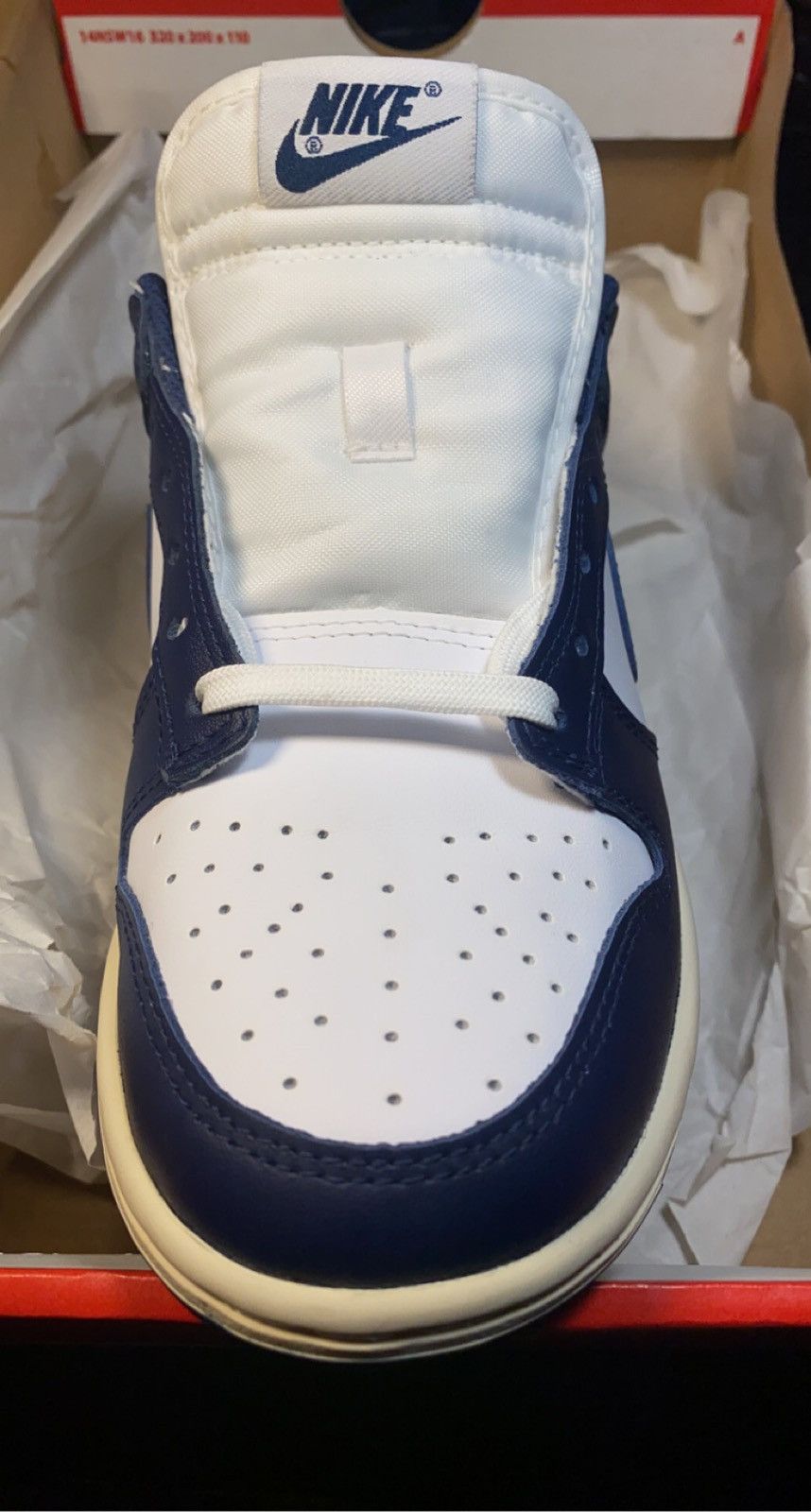 Nike Dunk Low White/BlueNavy Size US 6 / EU 39 - 7 Thumbnail