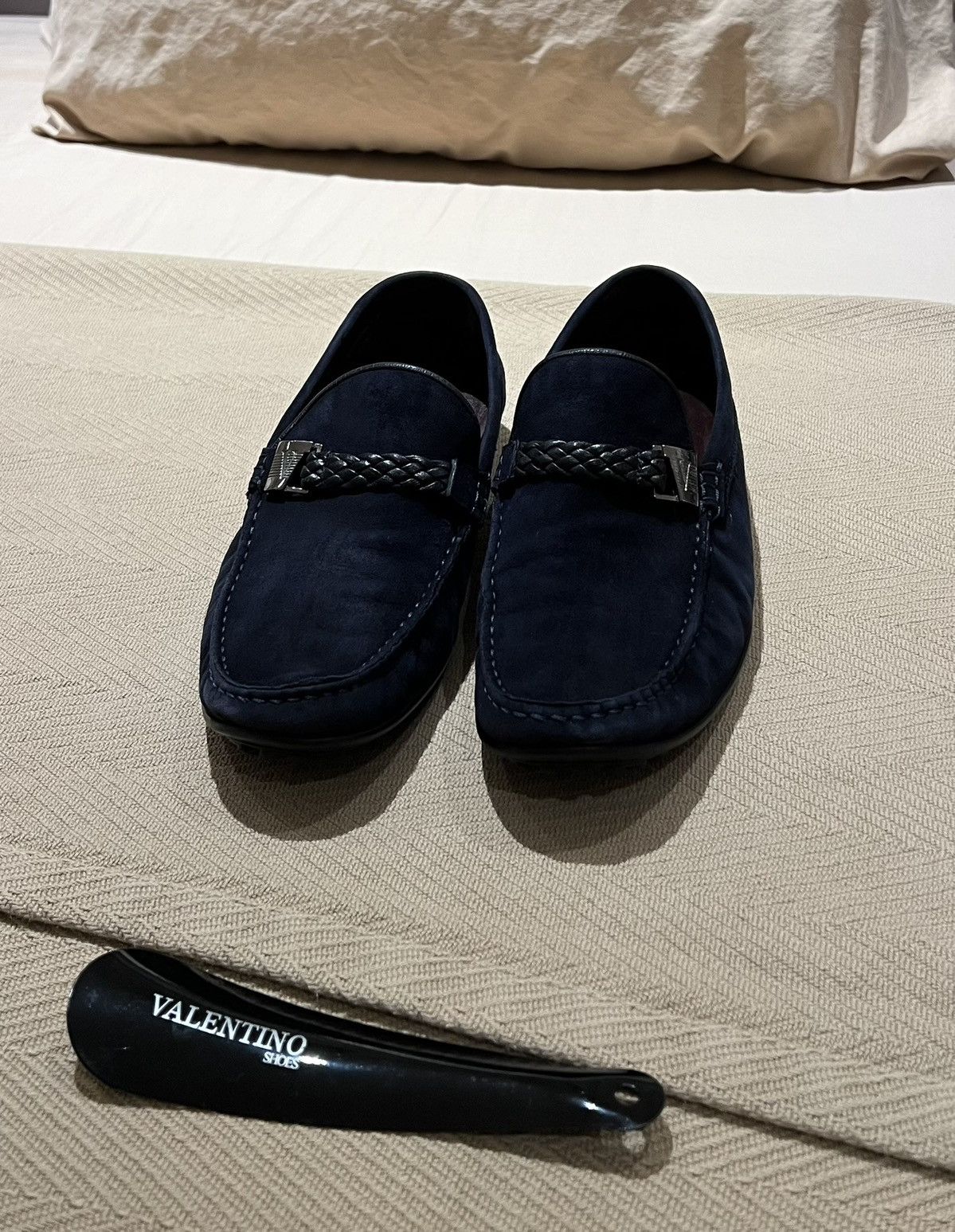Valentino Valentino Suede Loafers Size US 7.5 / EU 40-41 - 1 Thumbnail