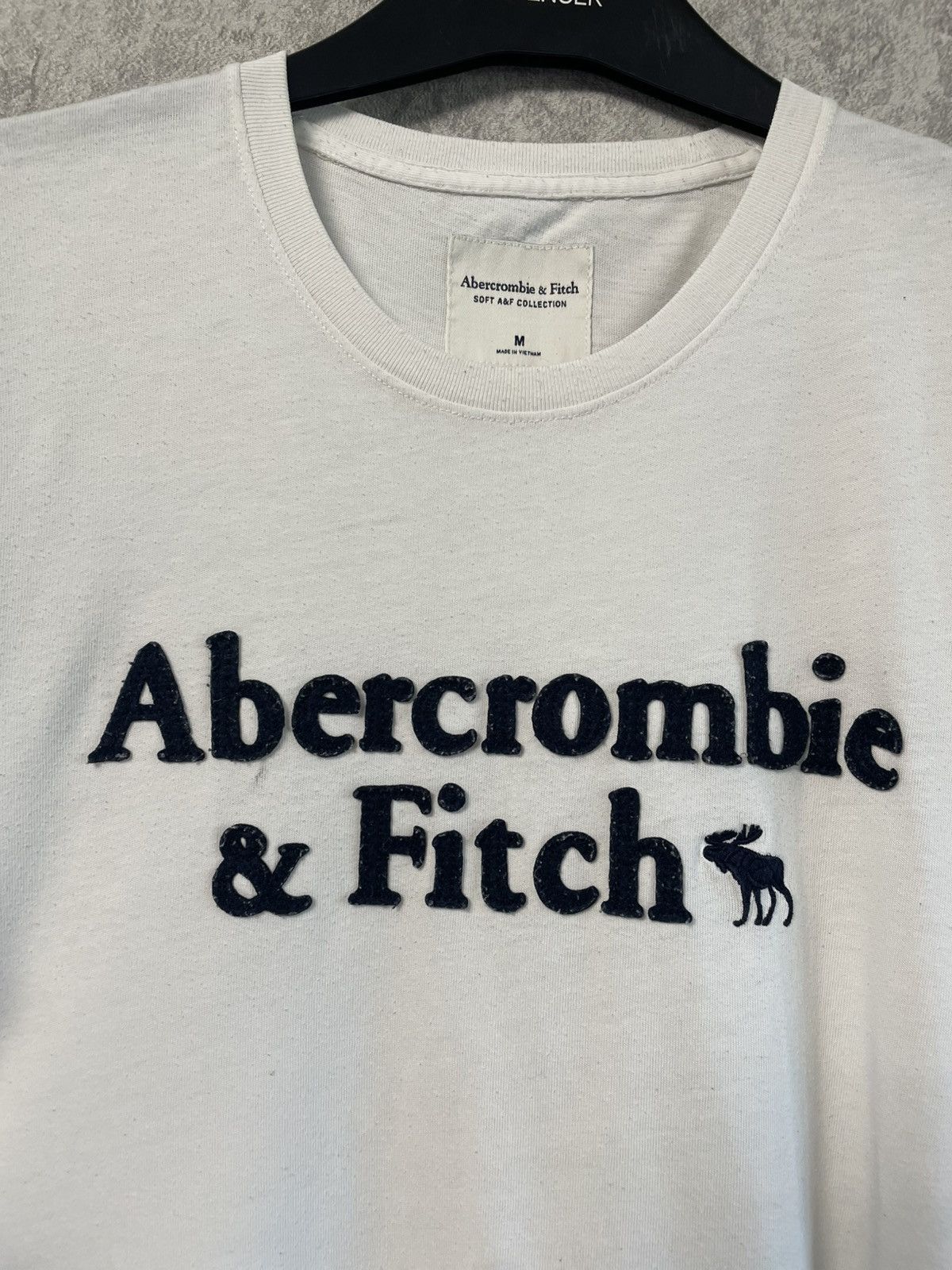 Abercrombie & Fitch Abercrombie Fitch White Big Logo T-Shirt Size US M / EU 48-50 / 2 - 4 Thumbnail