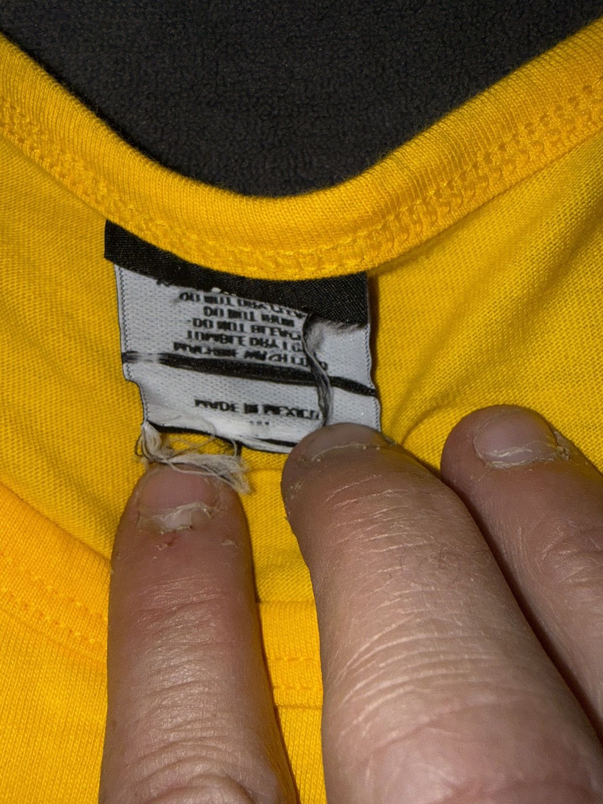 Stussy Stussy Honolulu Graphic Tank Top Yellow Size M Size US M / EU 48-50 / 2 - 3 Thumbnail