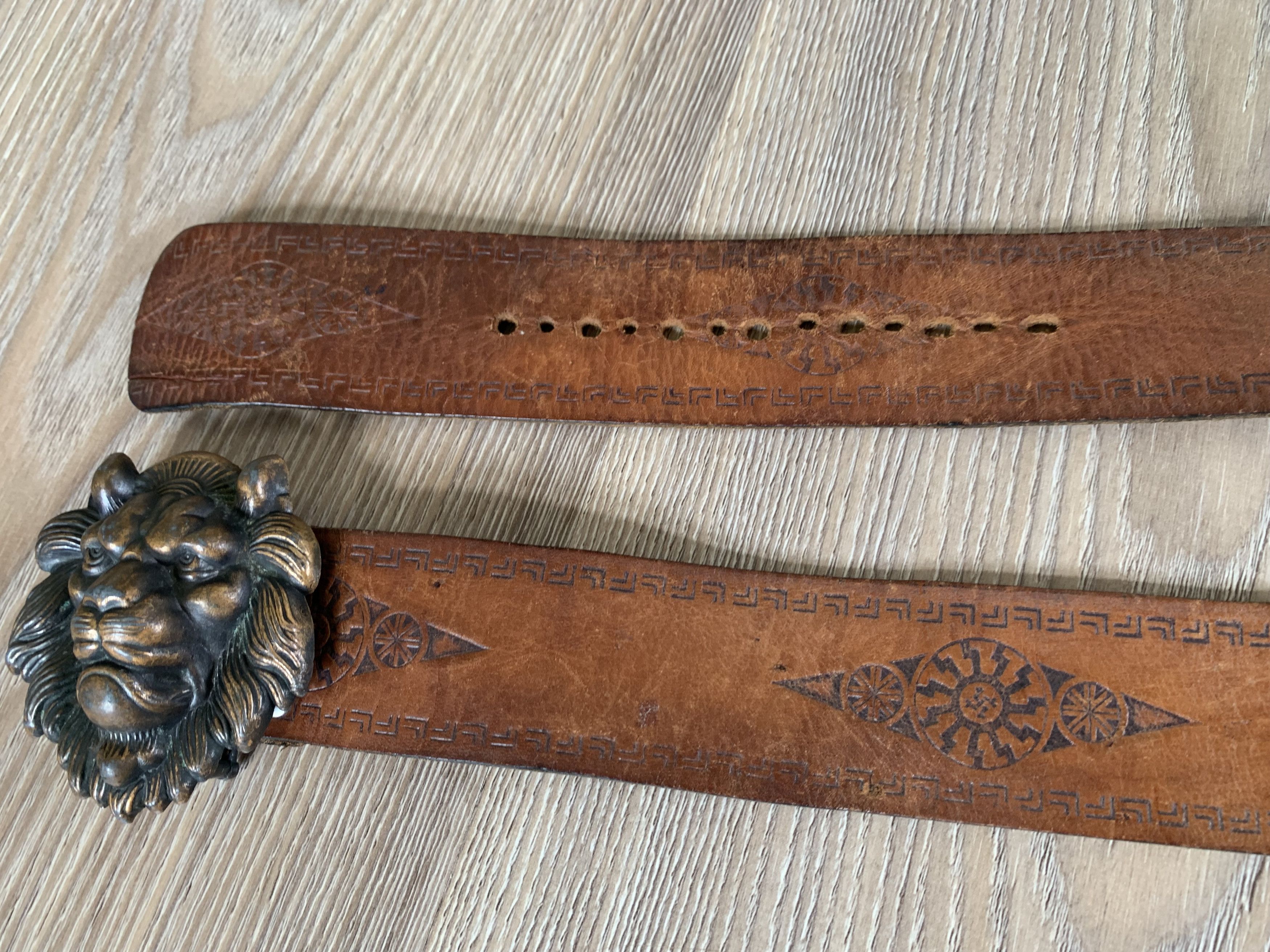Handmade × Vintage Lion Head Handmade Embossed Leather Belt Size ONE SIZE - 6 Thumbnail