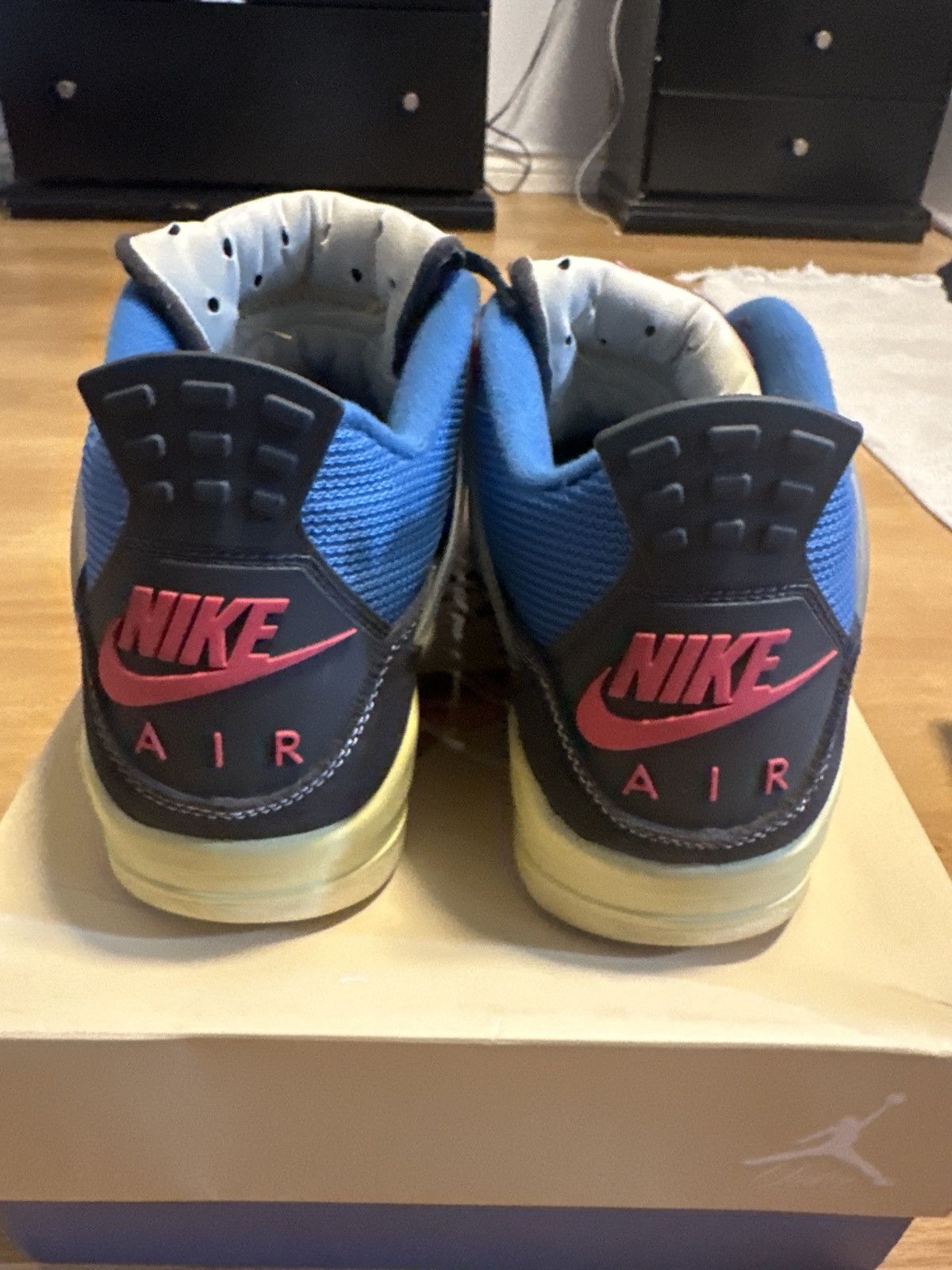 Jordan Brand Union Jordan 4 Off Noir Size US 10 / EU 43 - 2 Thumbnail