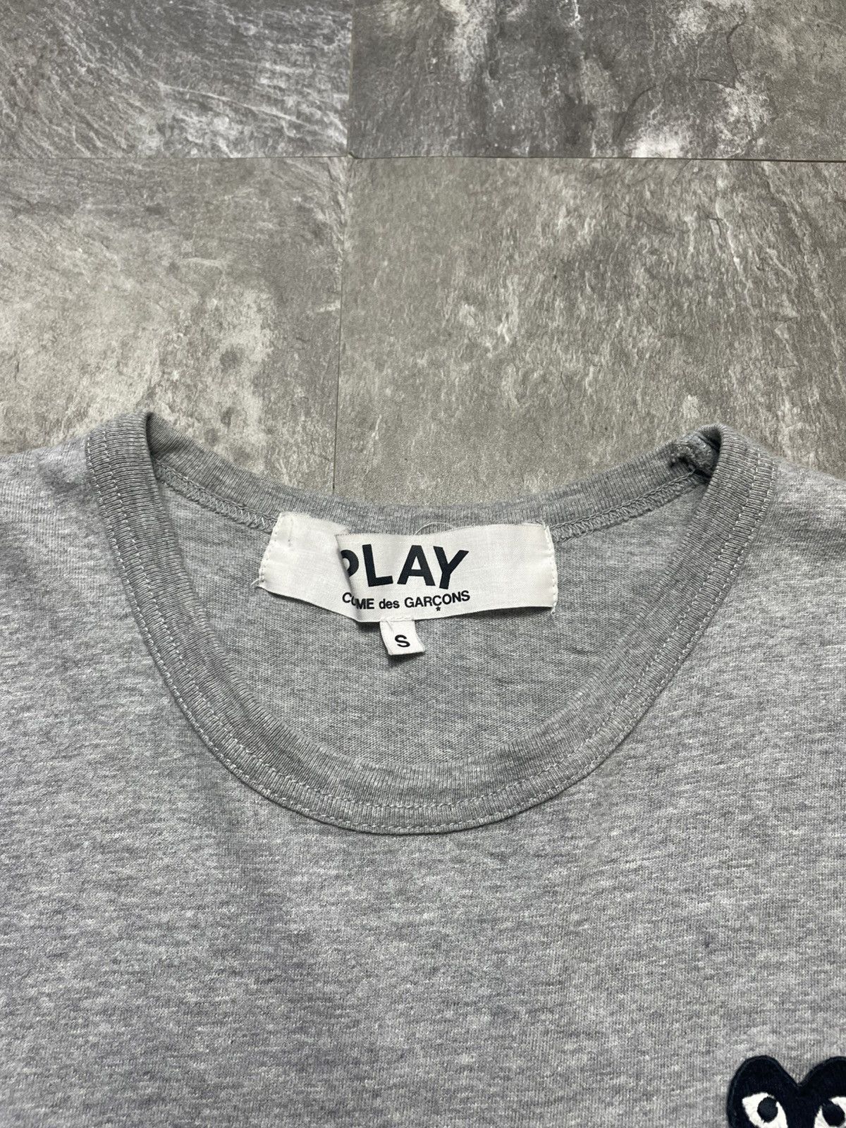 Comme des Garcons PLAY Play Comme Des Garcons CDG Tee Small gray Heart T Shirt Size US S / EU 44-46 / 1 - 4 Thumbnail