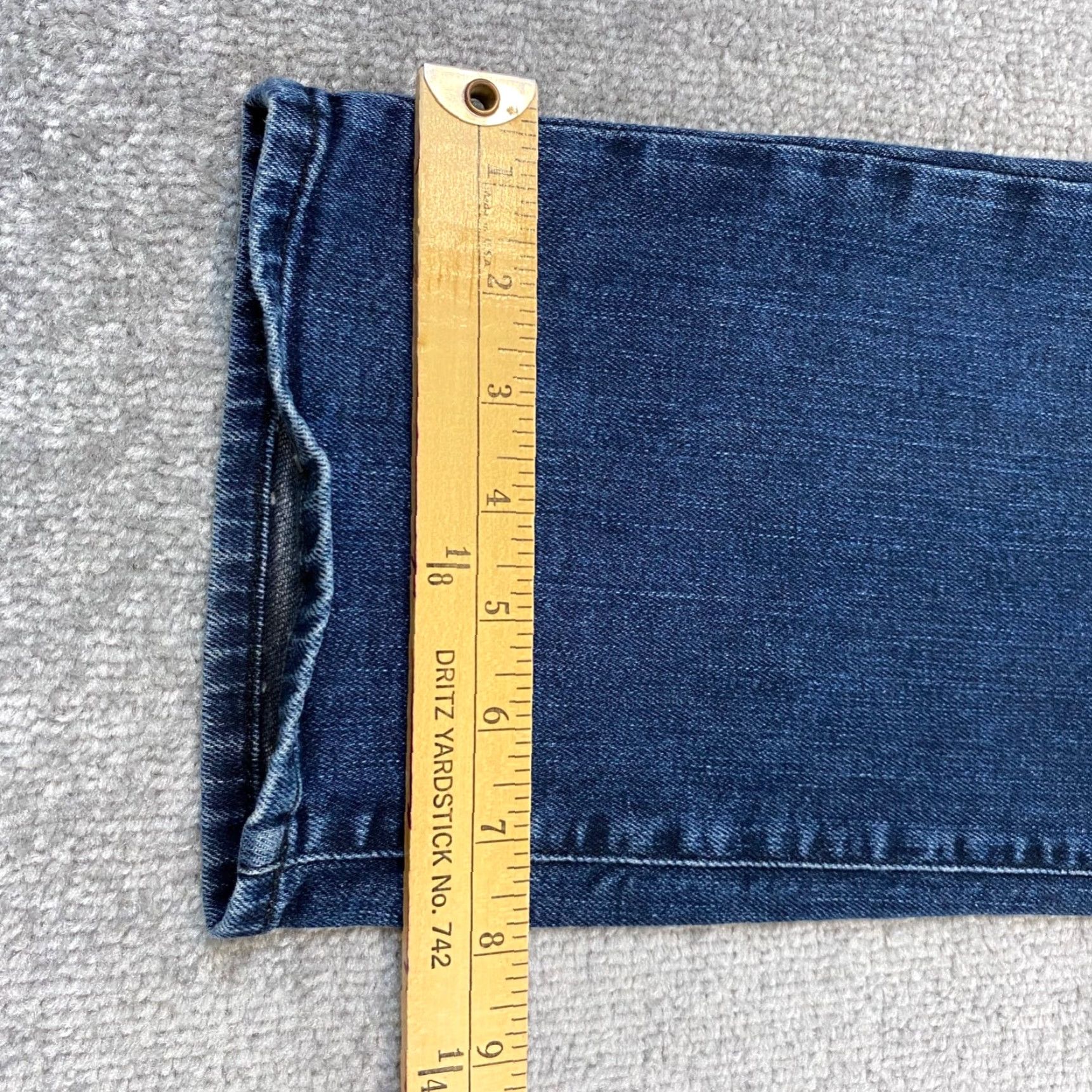 Vintage Mavi Zach Jeans Mens 34x29 Straight Leg Fit Medium Blue Wash Denim Size US 34 / EU 50 - 3 Thumbnail