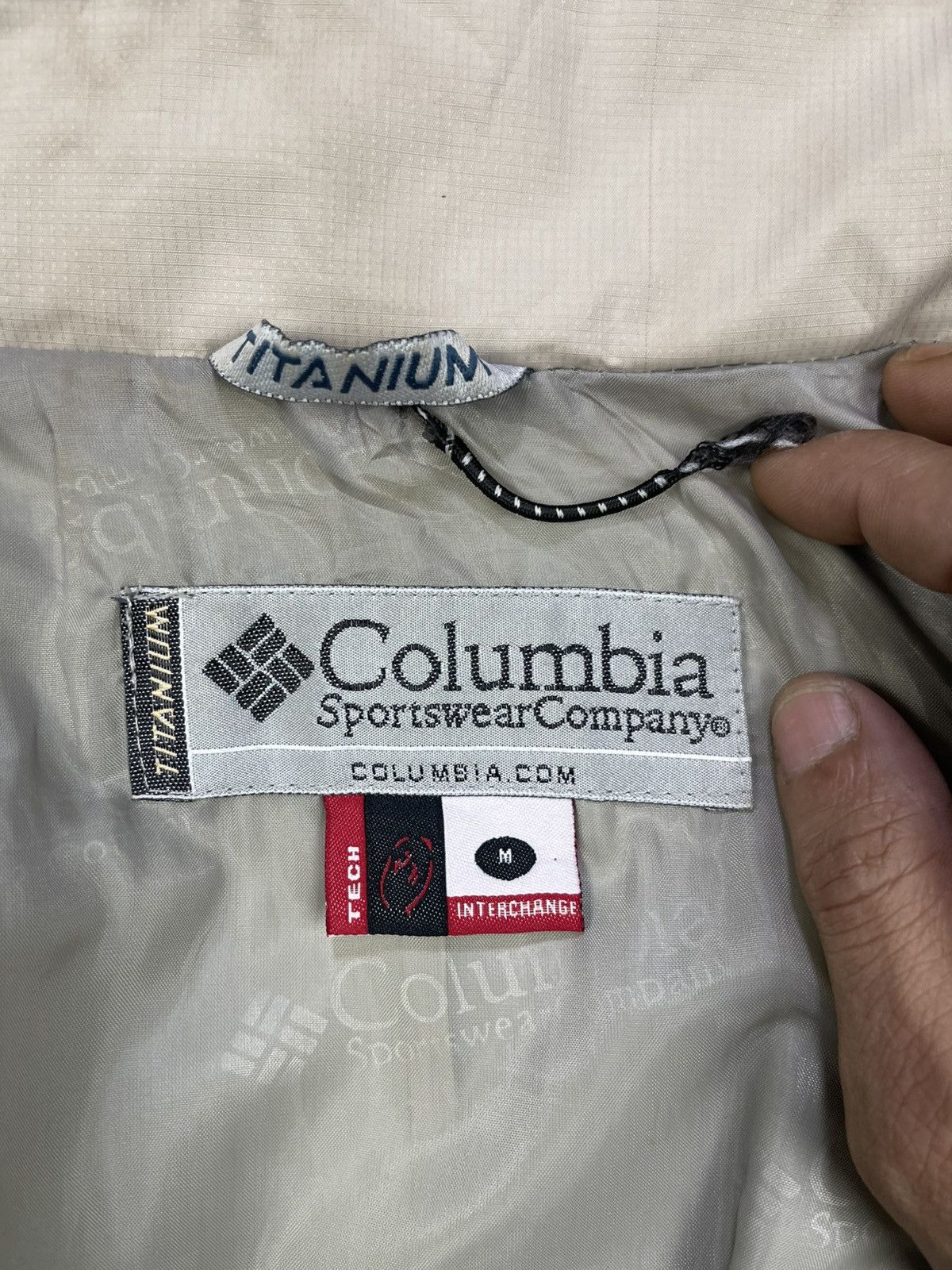 Columbia Vtg Columbia Titanium Impermeable Outdoor Jacket Size M / US 6-8 / IT 42-44 - 15 Thumbnail