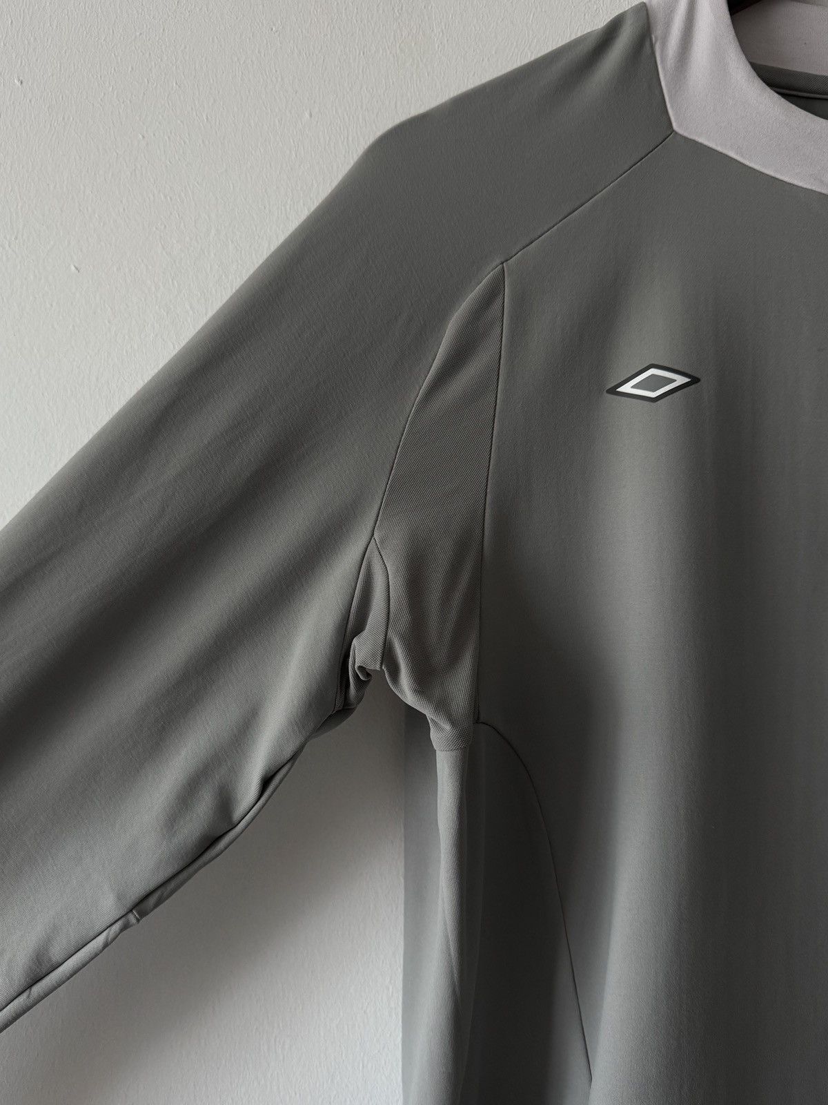 Aitor Throup 🔥🔥 Umbro x Aitor Throup Aztec Long Sleeve Jersey Size US L / EU 52-54 / 3 - 3 Thumbnail