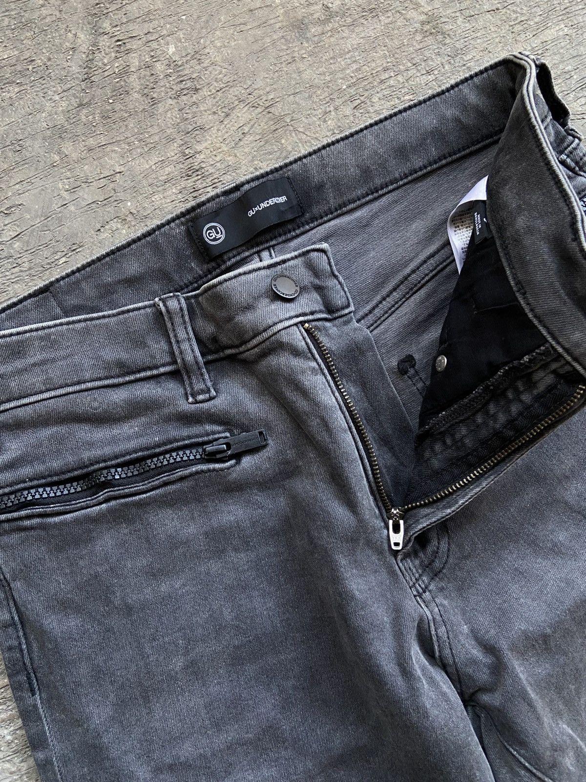 GU × Undercover SS24 GUxUNDERCOVER - Destressed Slim Fit Strech Jeans Pants Size US 31 - 4 Thumbnail