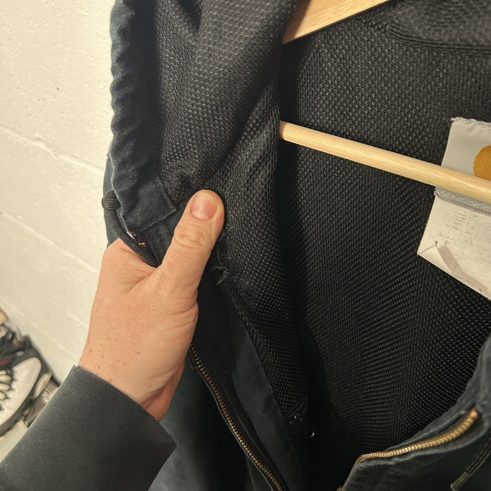 Carhartt Vintage Carhartt Thermal-Lined Hooded Active Jacket “Black” Size US XL / EU 56 / 4 - 9 Thumbnail