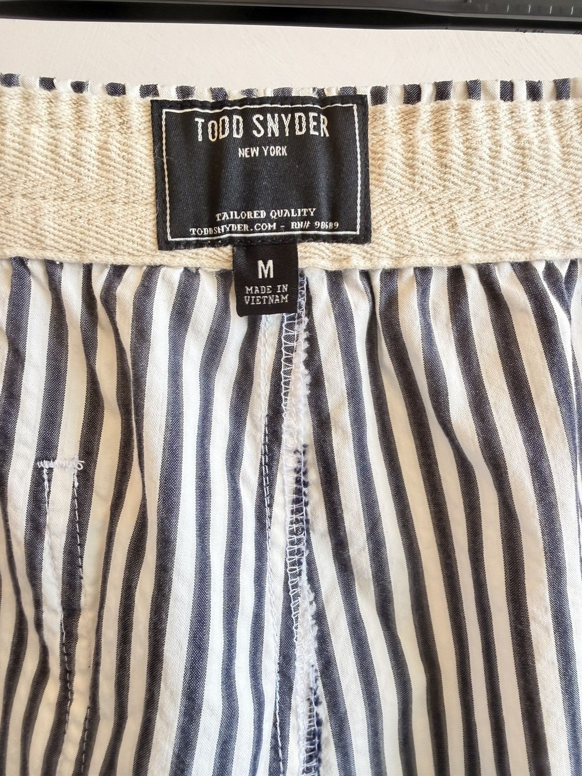 Todd Snyder Todd Snyder Striped Drawstring Navy And White Shorts Size M Size US 31 - 9 Thumbnail