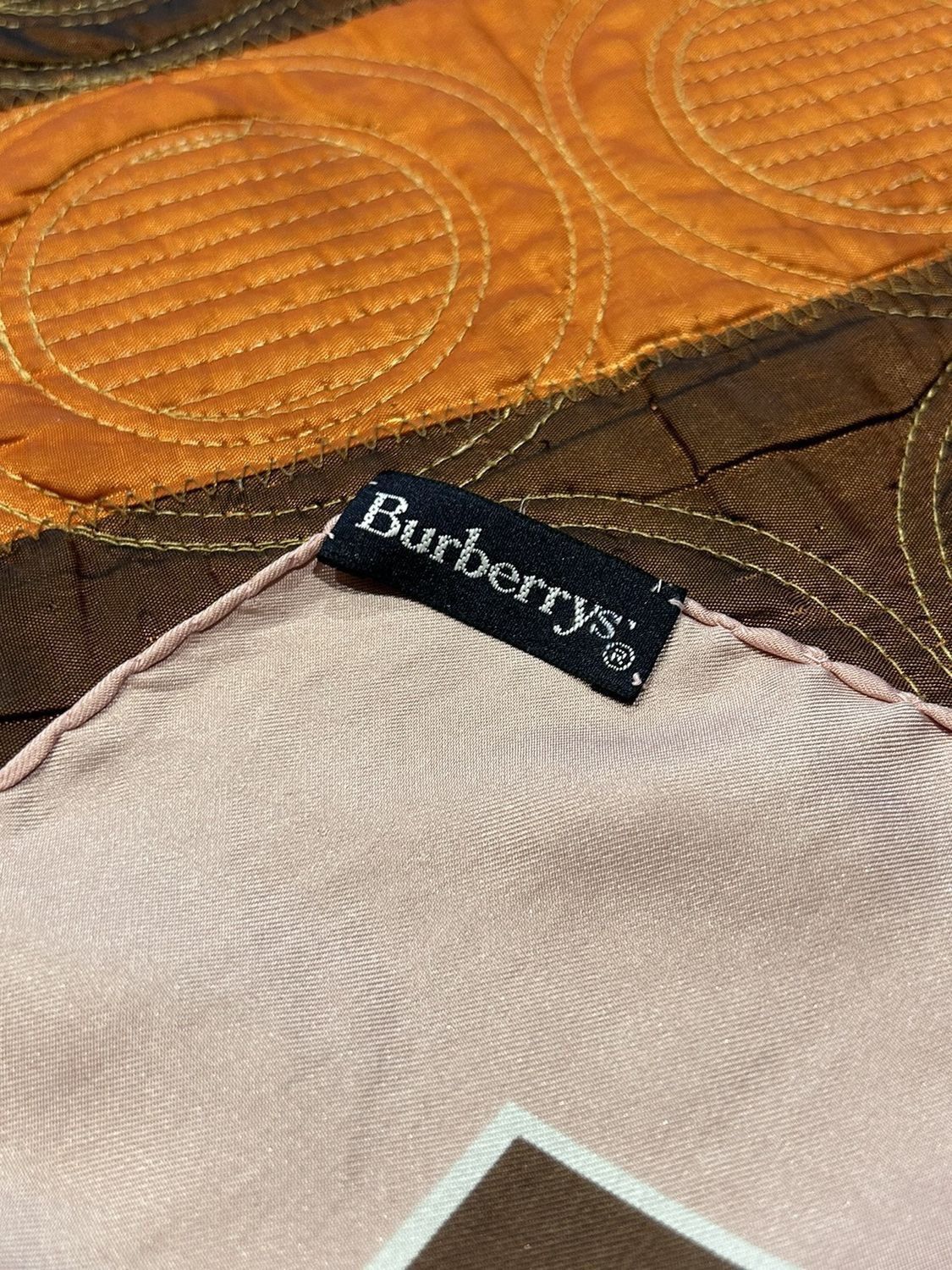 Burberry 80s Vintage Burberrys Very Rare Asian Art Silk Scarf Size ONE SIZE - 8 Thumbnail