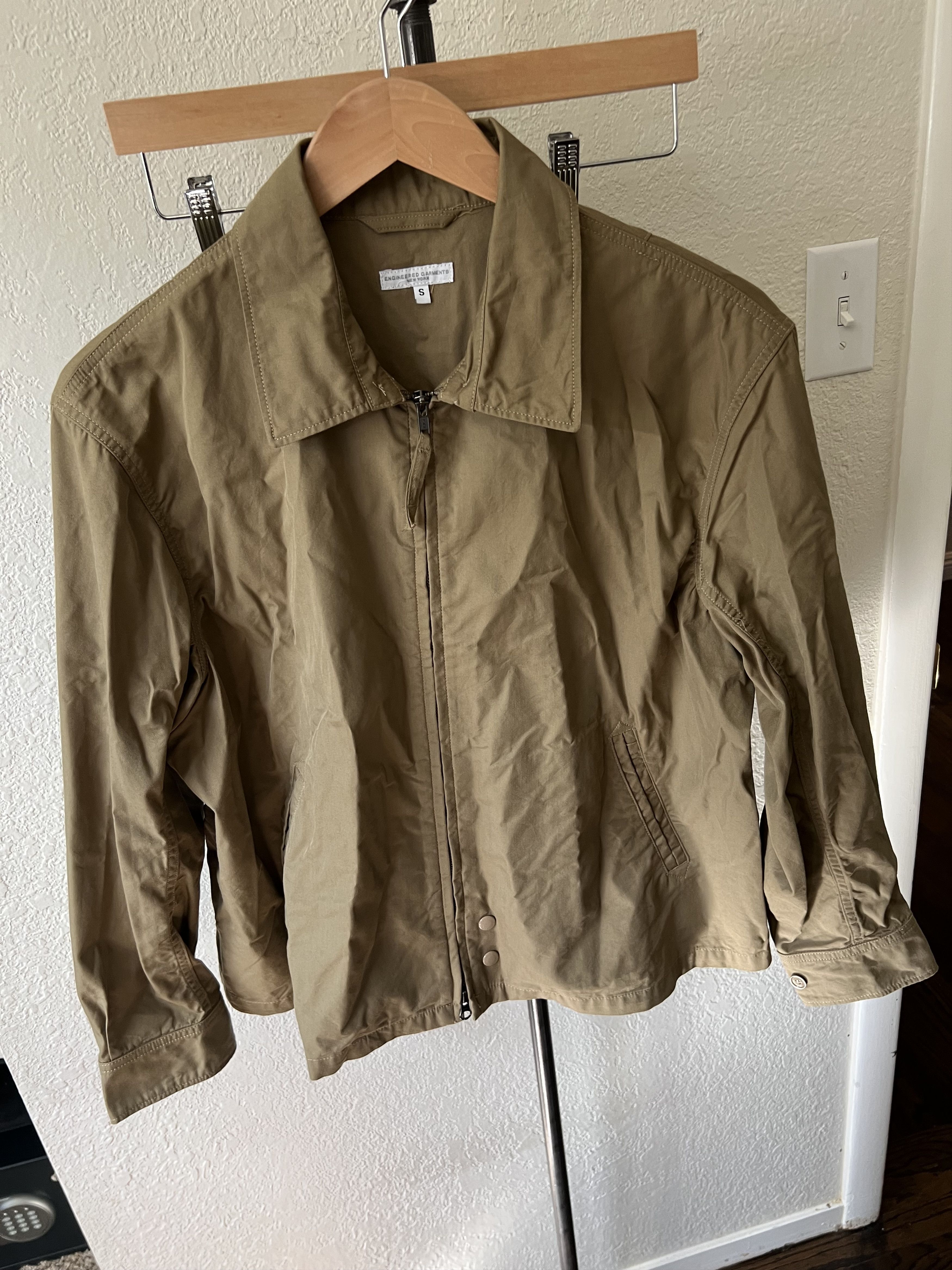 Engineered Garments Claigton Jacket Khaki Nyco Twill Size US S / EU 44-46 / 1 - 1 Thumbnail