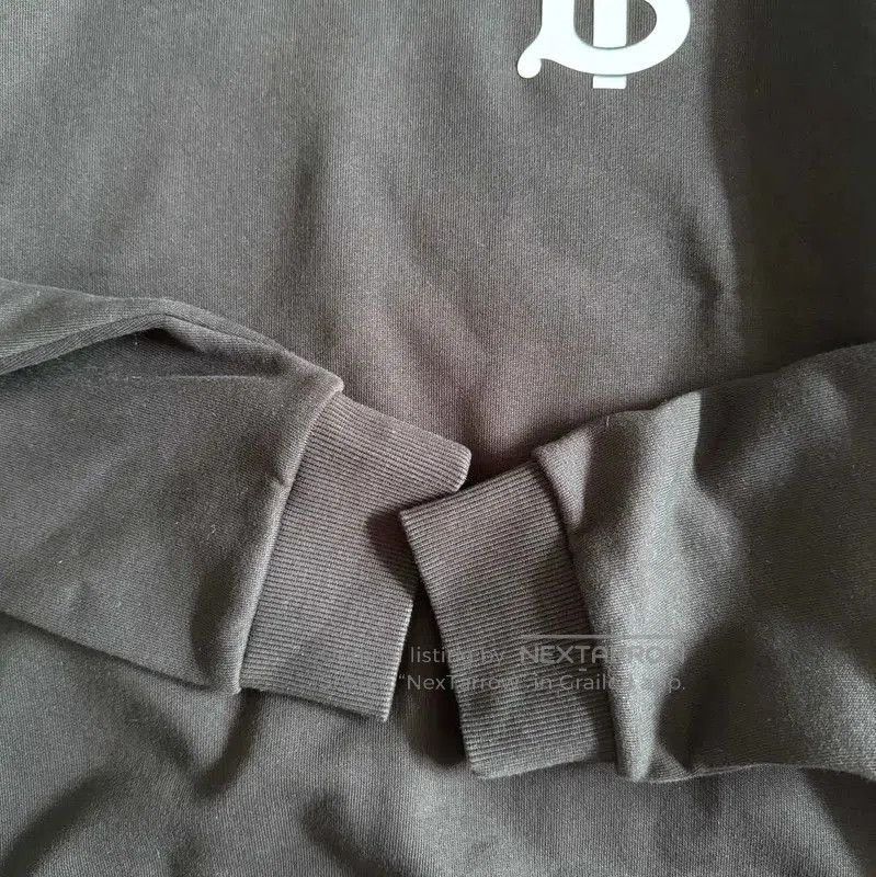 Burberry Burberry Black Cotton Embroidered Cropped Sweatshirt. Size L / US 10 / IT 46 - 6 Thumbnail