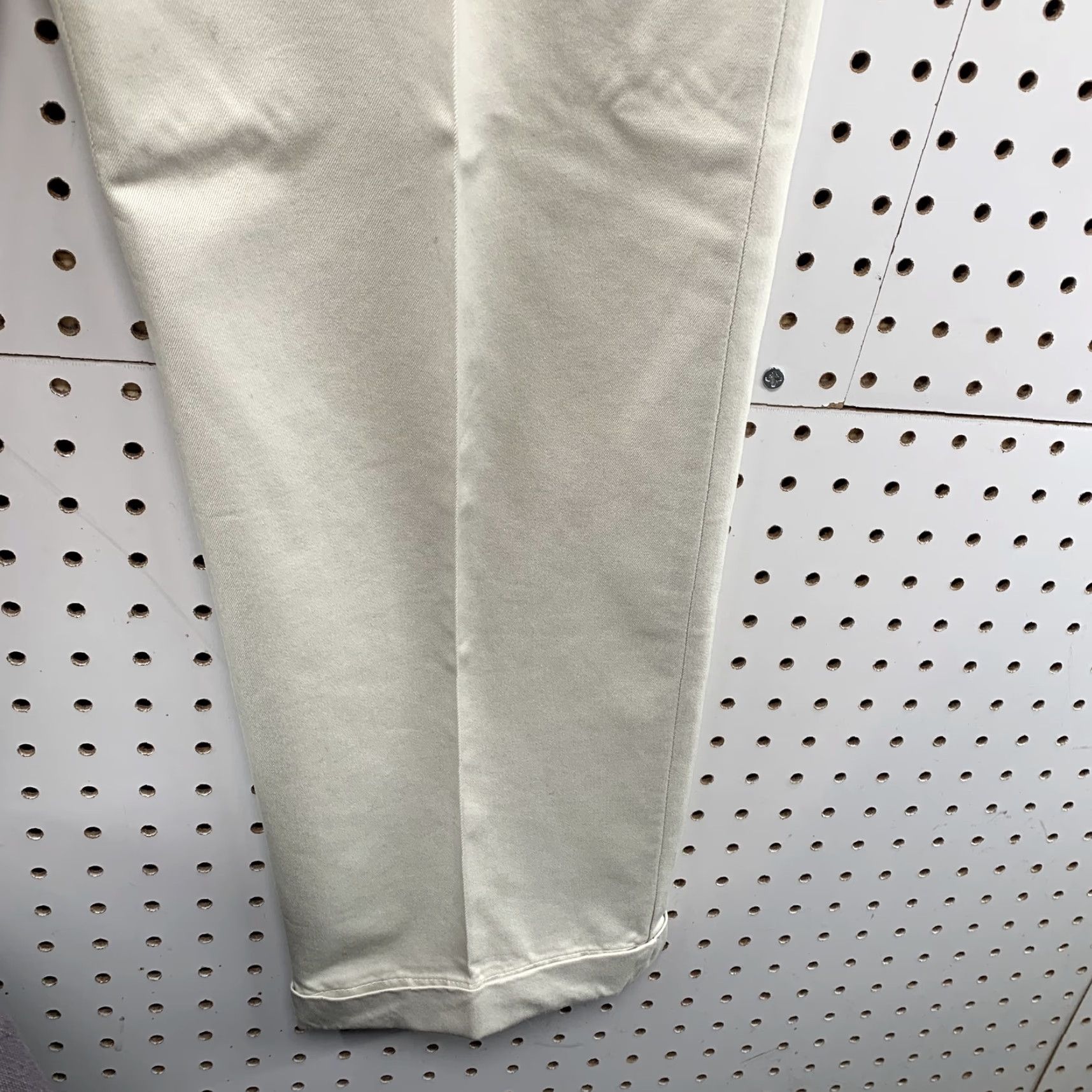 Haggar VINTAGE Haggar Khaki Chino Pants Mens 32x30 Beige Iron Free Pleated Hat? Size US 32 / EU 48 - 5 Thumbnail