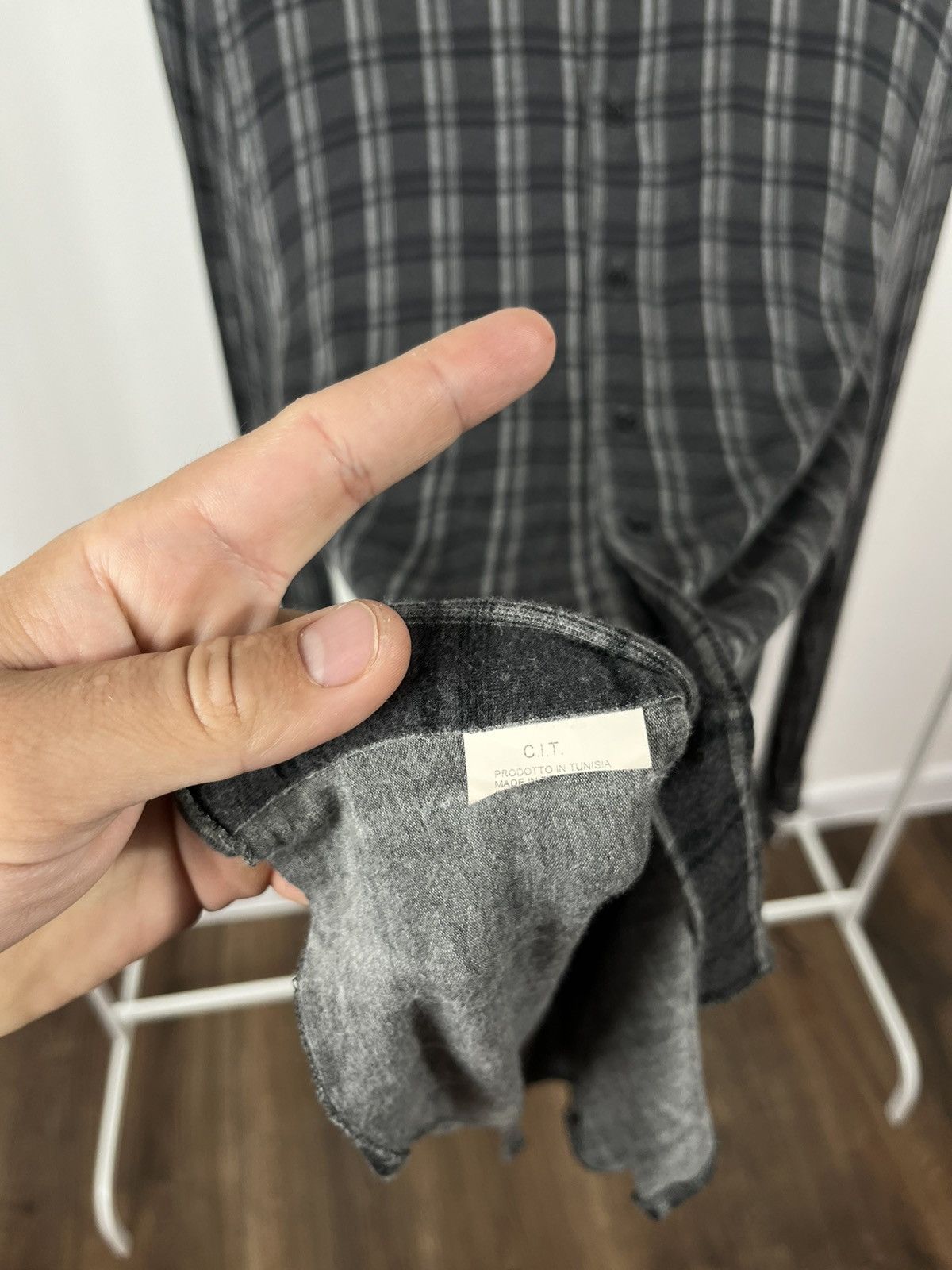 Armani Collezioni Armani Collezioni Gray Plaid Shirt Men’s L Long Sleeve Size US L / EU 52-54 / 3 - 8 Thumbnail