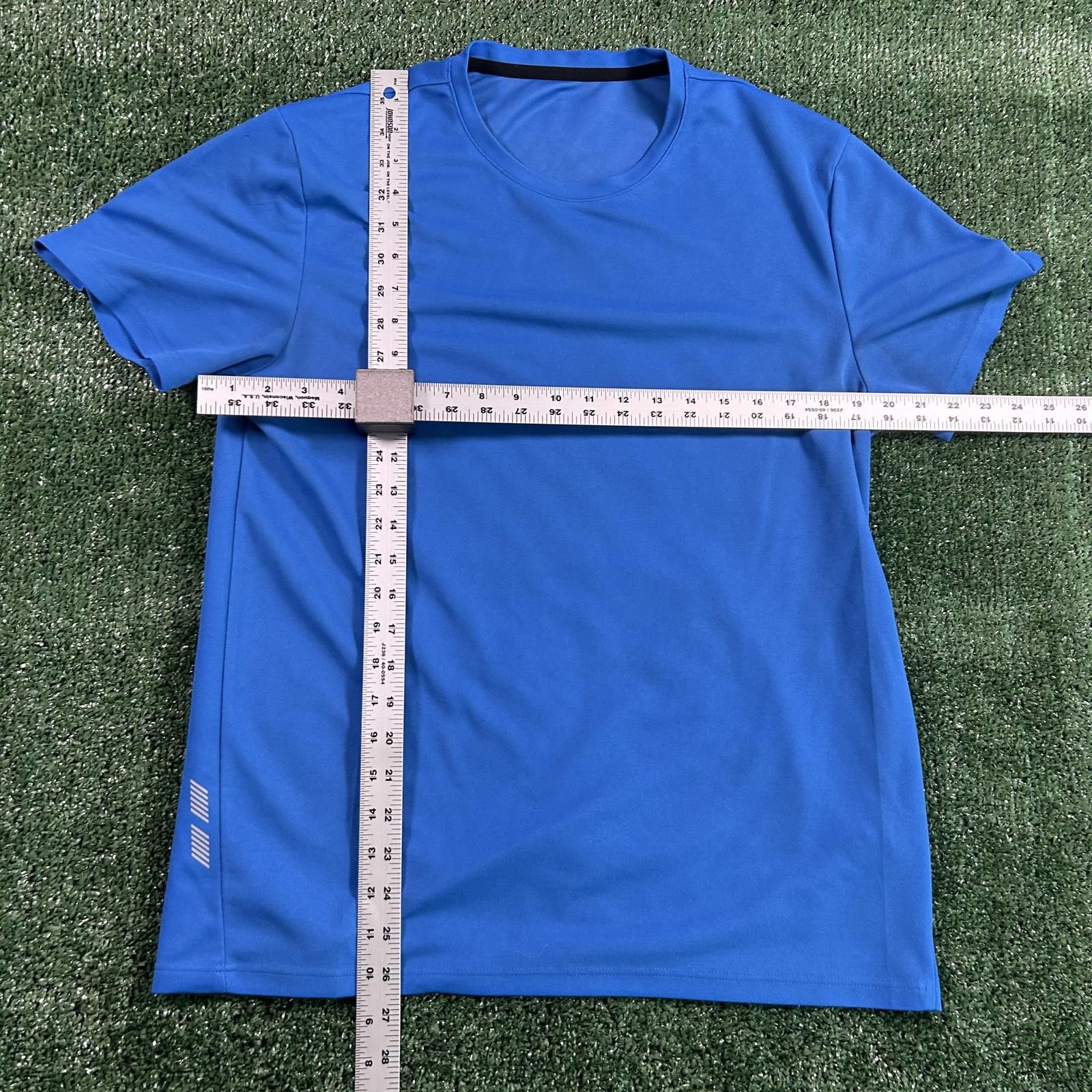 Shein Men's Blue Athletic T-Shirt. Size medium Size US M / EU 48-50 / 2 - 3 Thumbnail