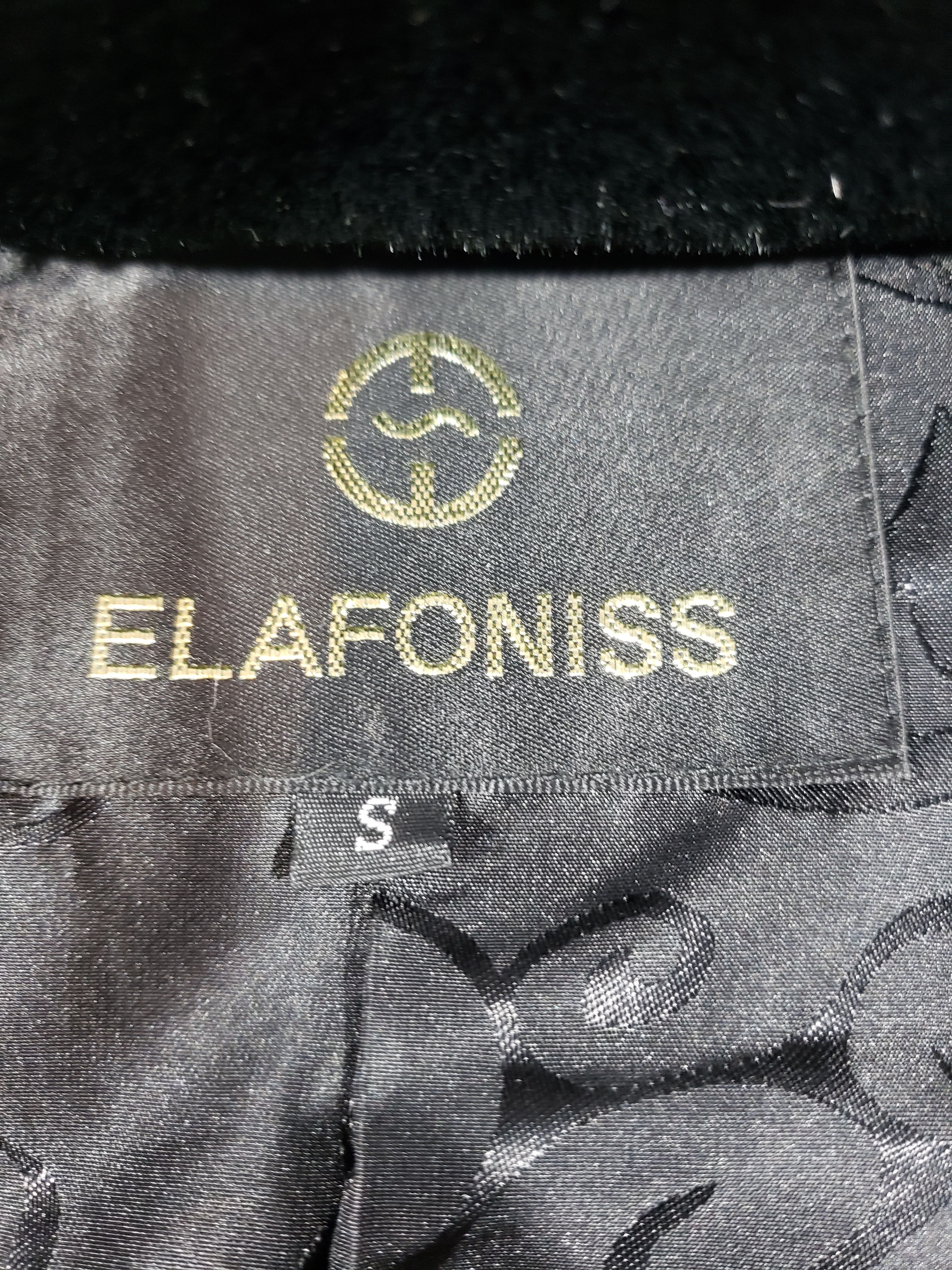 Other Women's fur coat made of warm, reliable faux fur. Size S / US 4 / IT 40 - 9 Thumbnail