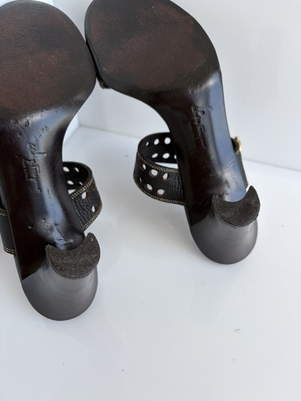 Salvatore Ferragamo Vintage Salvatore Ferragamo Perforated Leather Sandal Heels Size US 10 / IT 40 - 11 Thumbnail