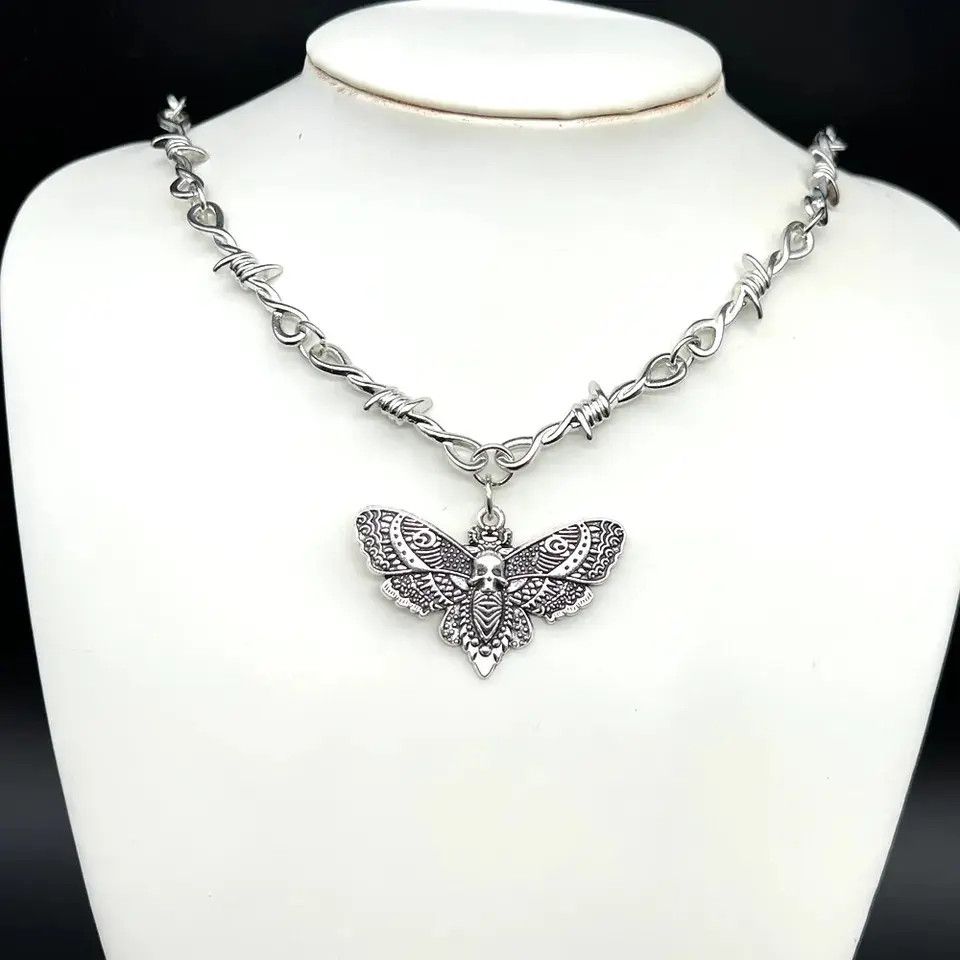 Jewelry Barbed Wire Necklace Size ONE SIZE - 3 Thumbnail