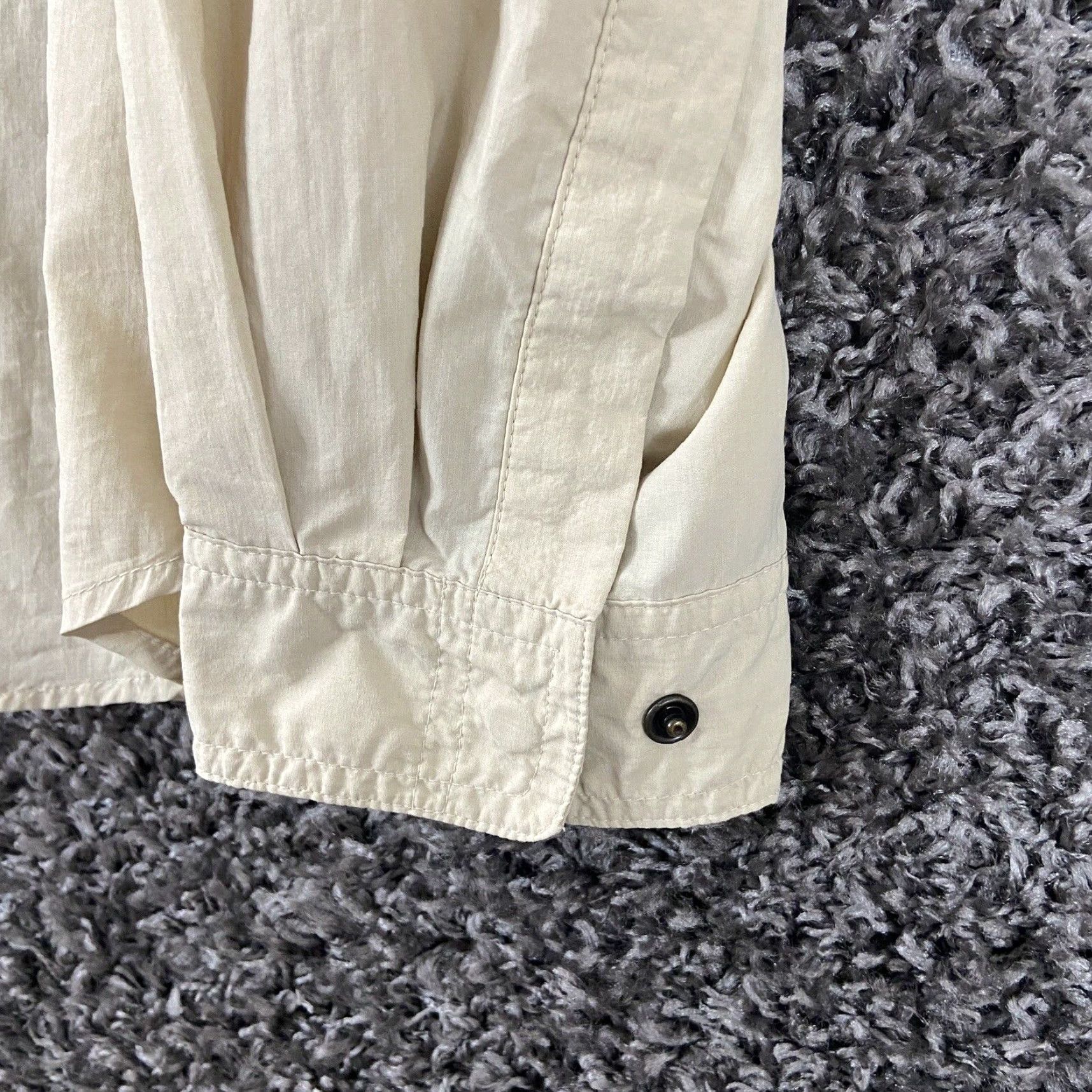 ExOfficio VINTAGE ExOfficio Inset Shield Men’s XL Beige Button-Up Long Sleeve Shirt Adult XL Beige Shirt Mens Size US XL / EU 56 / 4 - 3 Thumbnail