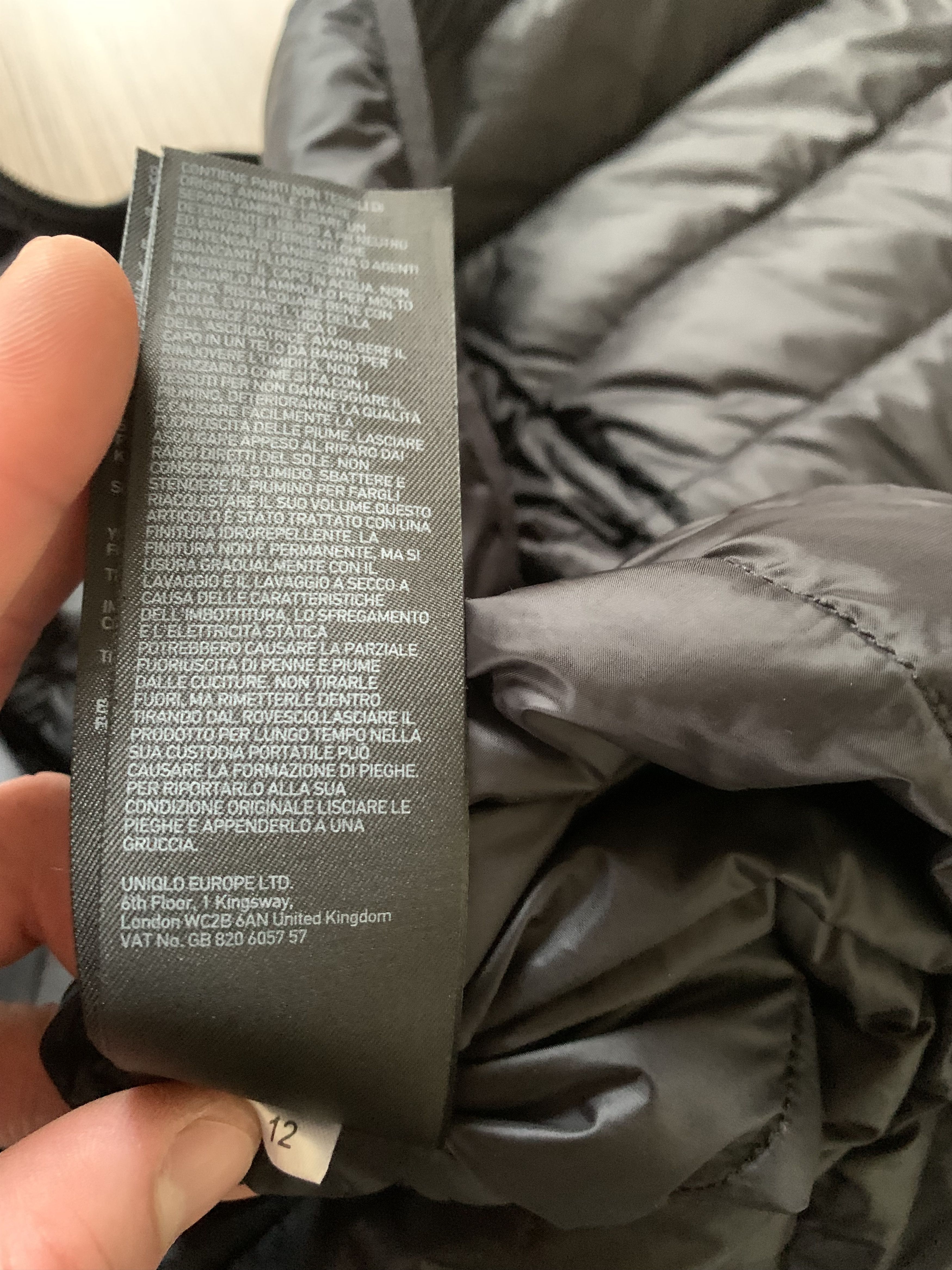 Uniqlo Uniqlo Ultra Light Black Down Vest Size US XXL / EU 58 / 5 - 8 Thumbnail
