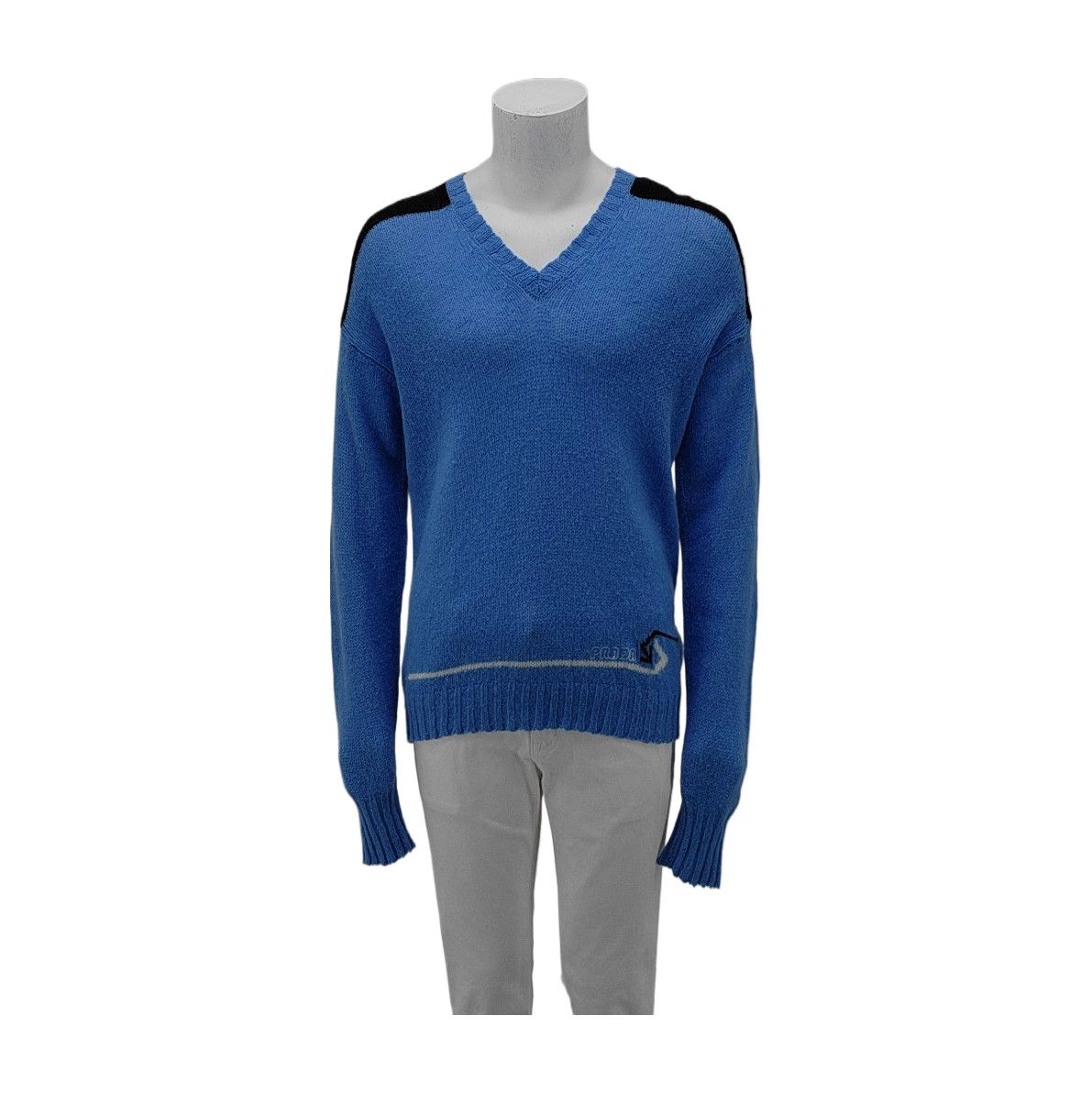 Prada Prada Virgin Wool V-Neck Sweater Size 50 Size US M / EU 48-50 / 2 - 1 Thumbnail