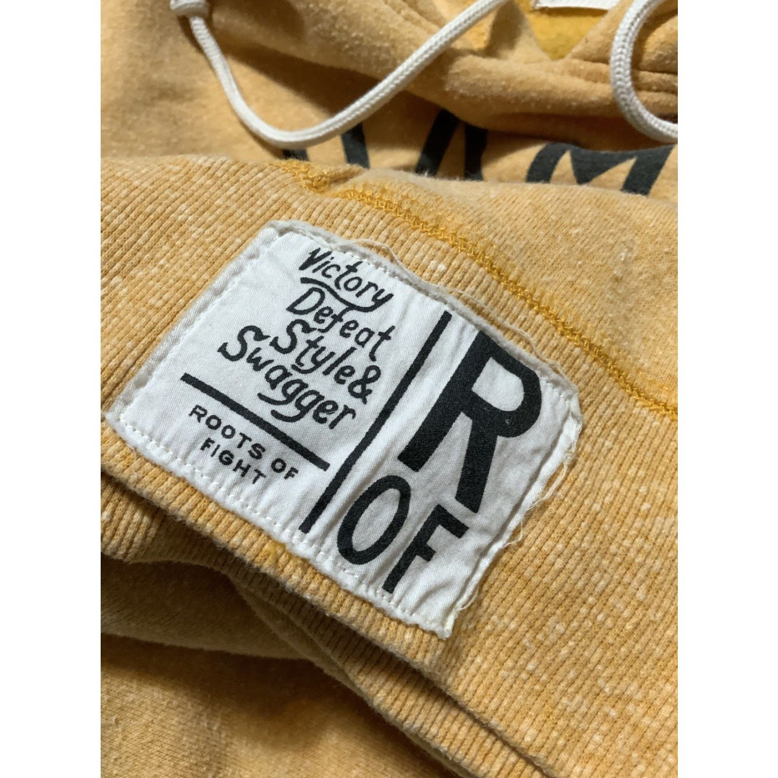 Roots VINTAGE Roots Of Fight Muhammad Ali Float Like Butterfly Sting Like Bee Boxing Hoodie XL Yellow Mens Size US XL / EU 56 / 4 - 6 Thumbnail